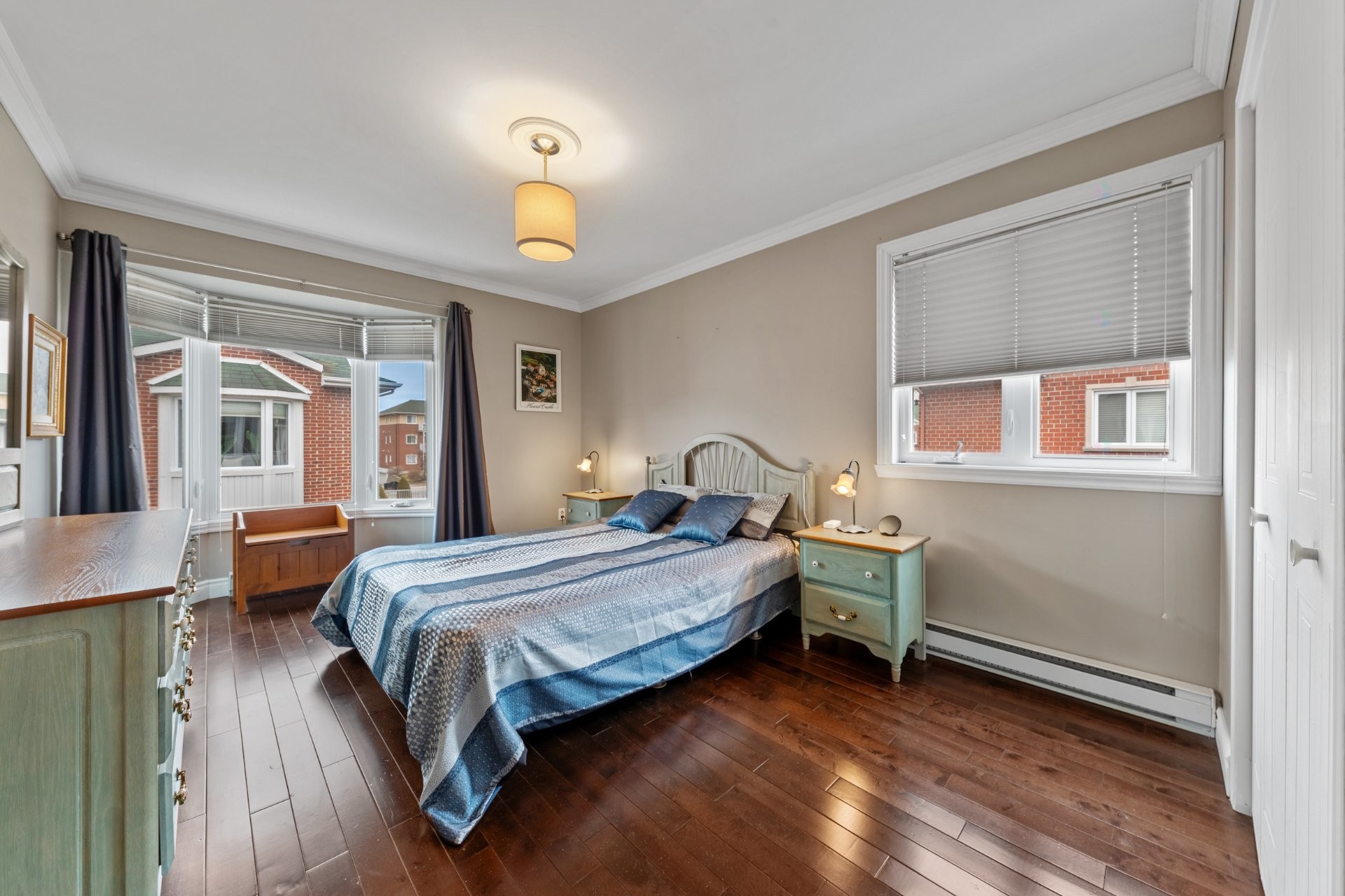 









2000


Rue De Chambly

, 404,
Saint-Bruno-de-Montarville,




QC
J3V6H3

