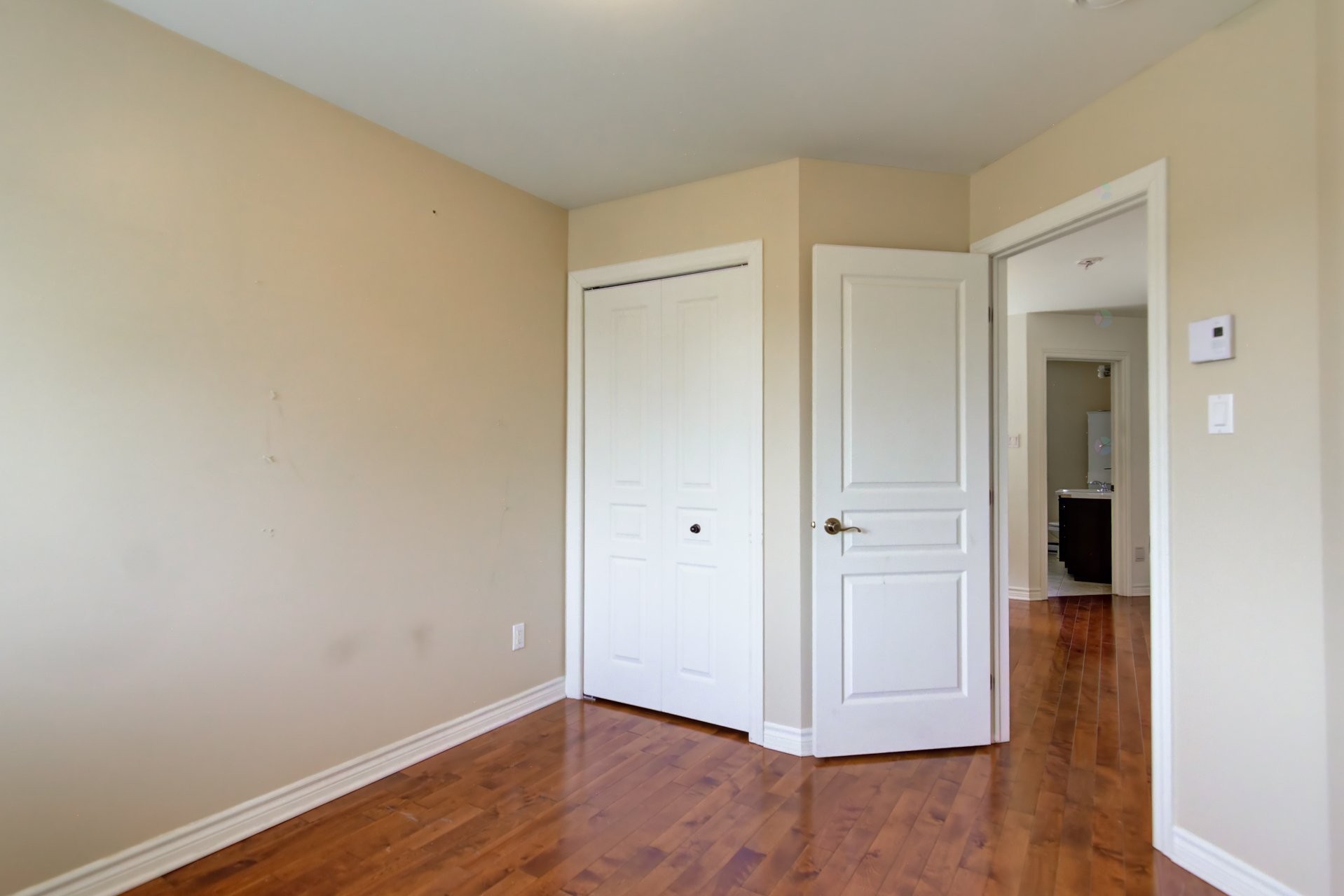 









8165


Rue Louisbourg

,
Brossard,




QC
J4Y0H6

