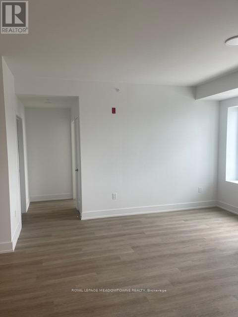 












403 - 19B WEST STREET

,
Kawartha Lakes,




Ontario
K9V1C4

