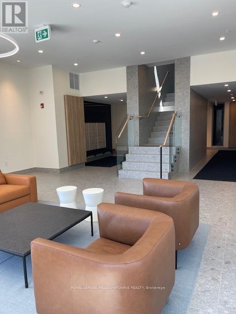 












403 - 19B WEST STREET

,
Kawartha Lakes,




Ontario
K9V1C4

