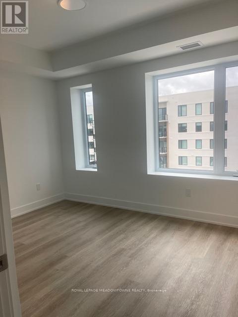 












403 - 19B WEST STREET

,
Kawartha Lakes,




Ontario
K9V1C4

