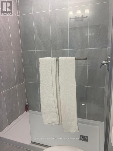 












403 - 19B WEST STREET

,
Kawartha Lakes,




Ontario
K9V1C4

