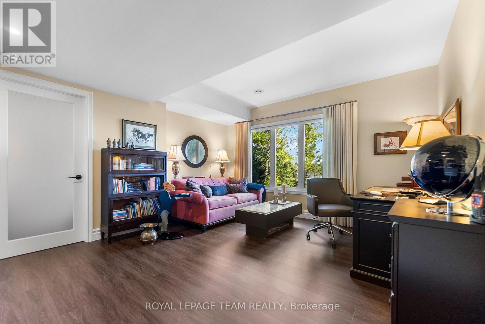 












2803 CENTENNIAL LAKE ROAD

,
Greater Madawaska,




Ontario
K0J1H0

