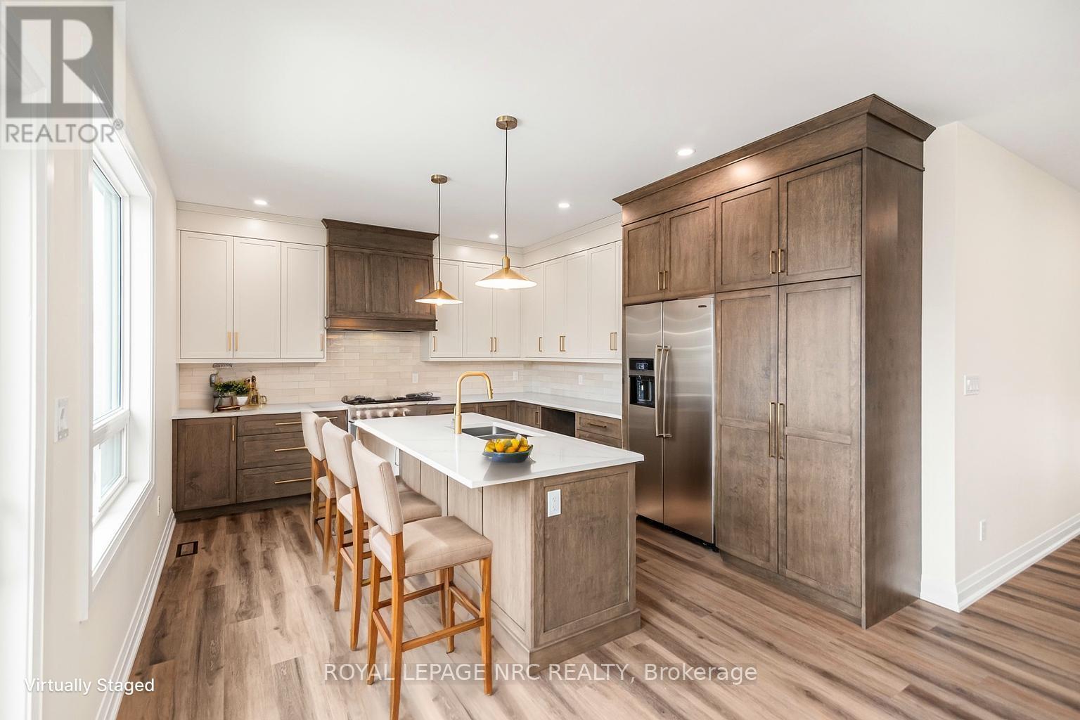 












4180 FLY ROAD

,
Lincoln (Escarpment),




Ontario
L0R1G0

