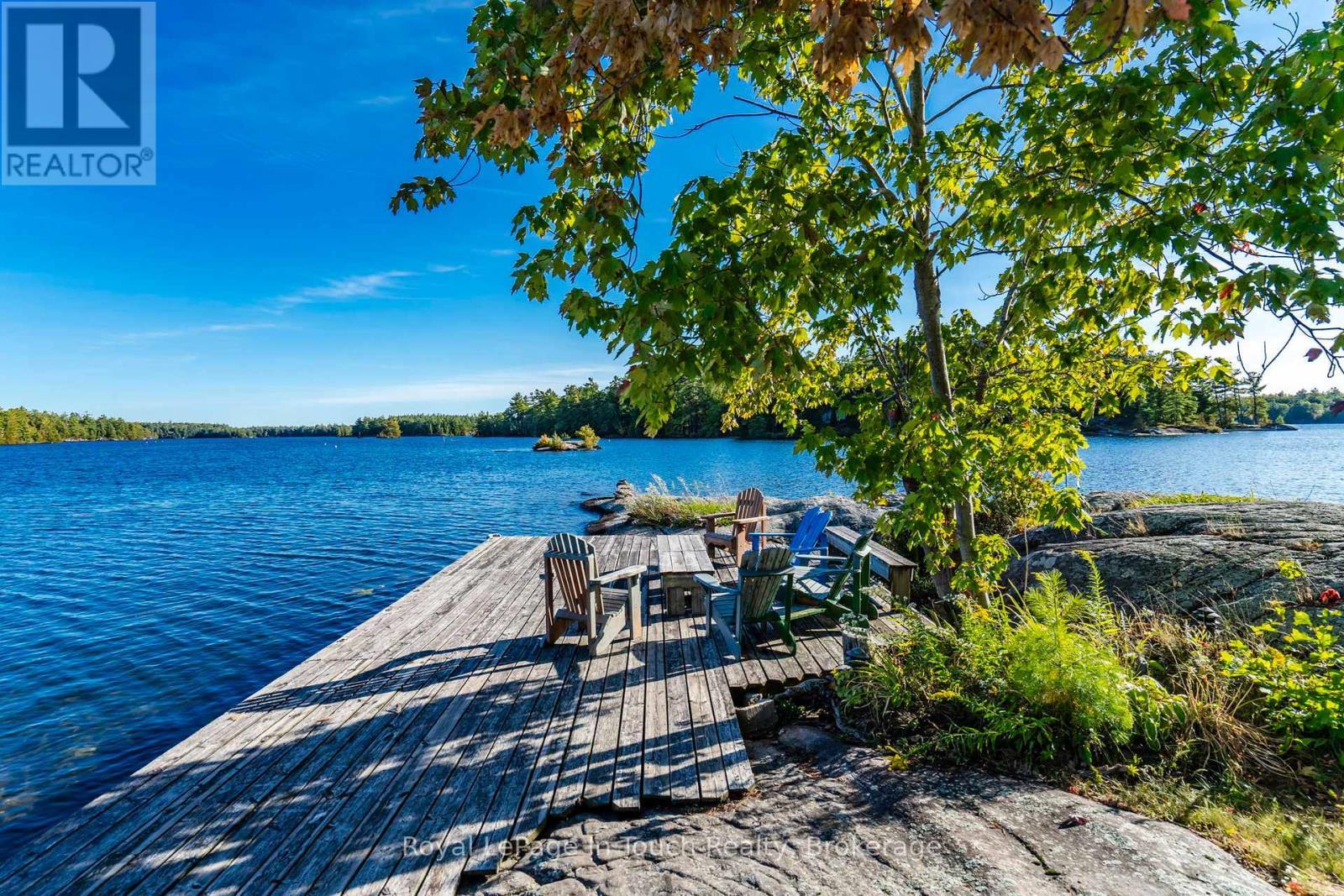 












2 IS 190 ISLAND

,
Georgian Bay (Baxter),




Ontario
L0K1S0

