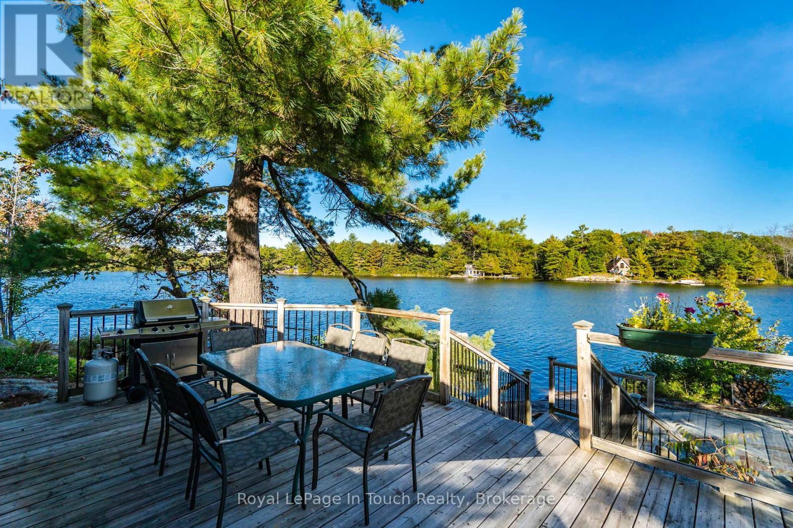 












2 IS 190 ISLAND

,
Georgian Bay (Baxter),




Ontario
L0K1S0

