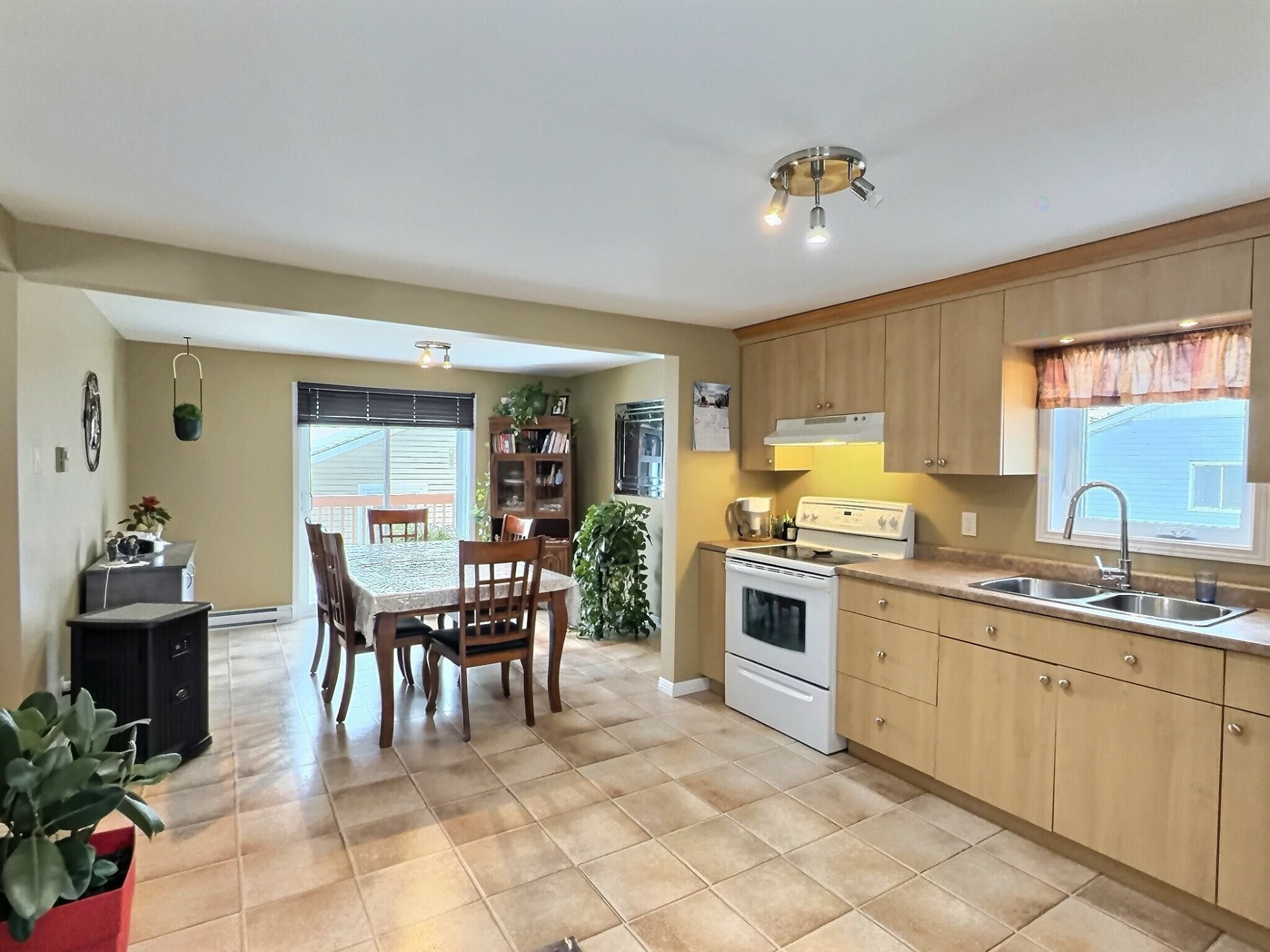 









11


Rue Grenier

,
Notre-Dame-du-Nord,




QC
J0Z3B0

