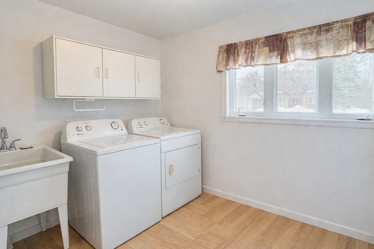 









11


Rue Grenier

,
Notre-Dame-du-Nord,




QC
J0Z3B0


