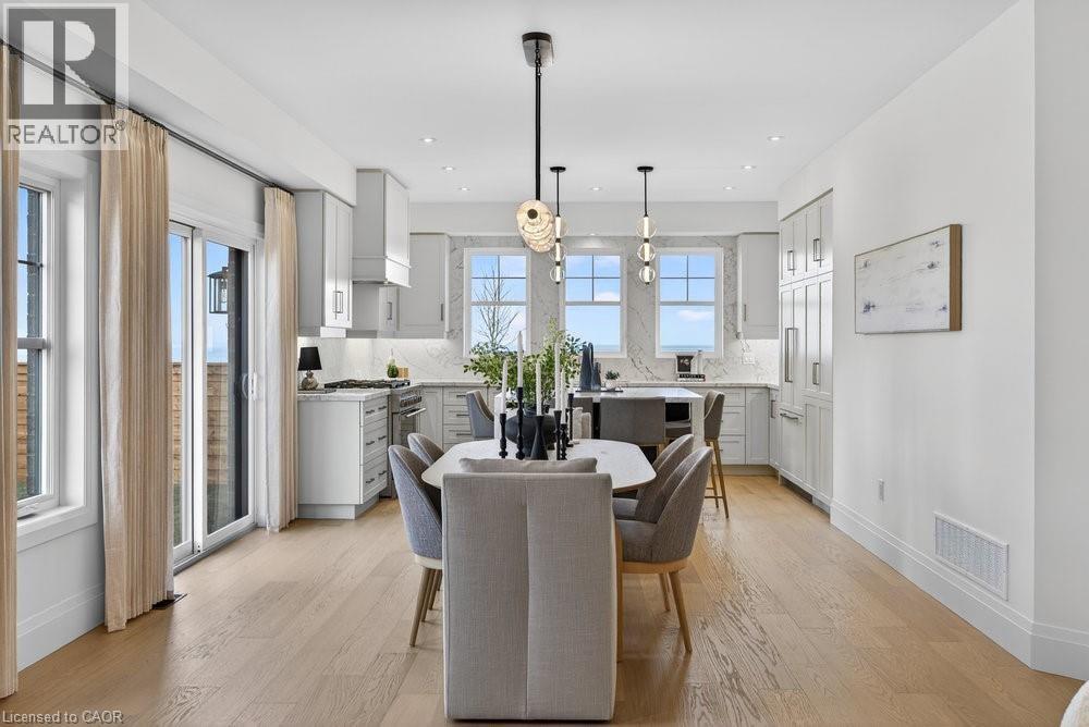 












100 WATERSHORE Drive Unit# 7

,
Stoney Creek,




Ontario
L8E0C1

