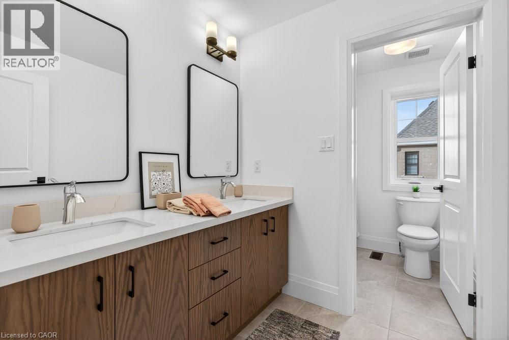 












100 WATERSHORE Drive Unit# 7

,
Stoney Creek,




Ontario
L8E0C1

