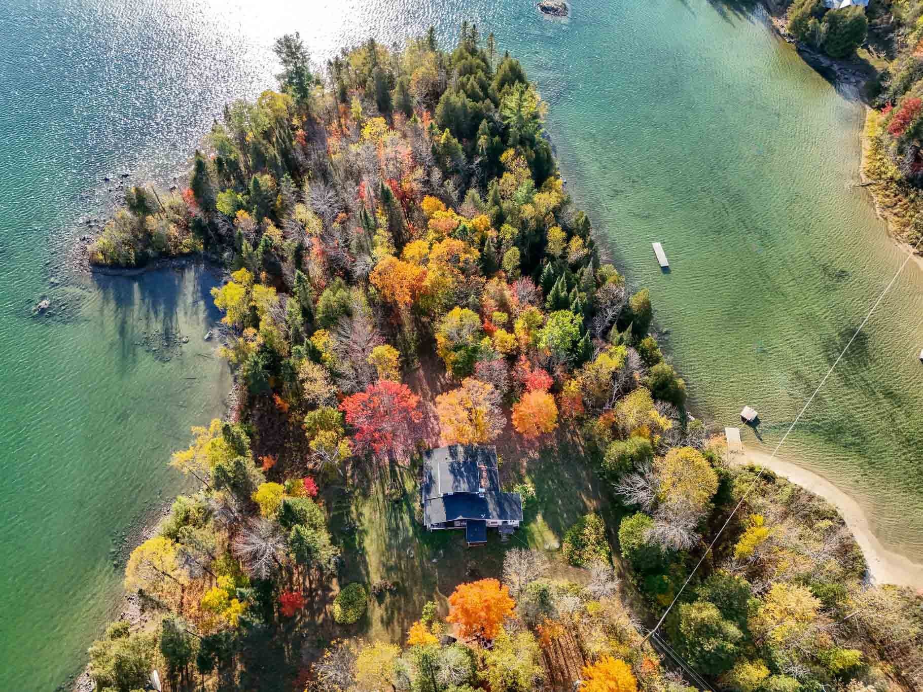 









12


Ch. de la Grange

,
Sainte-Thérèse-de-la-Gatineau,




QC
J0X2X0

