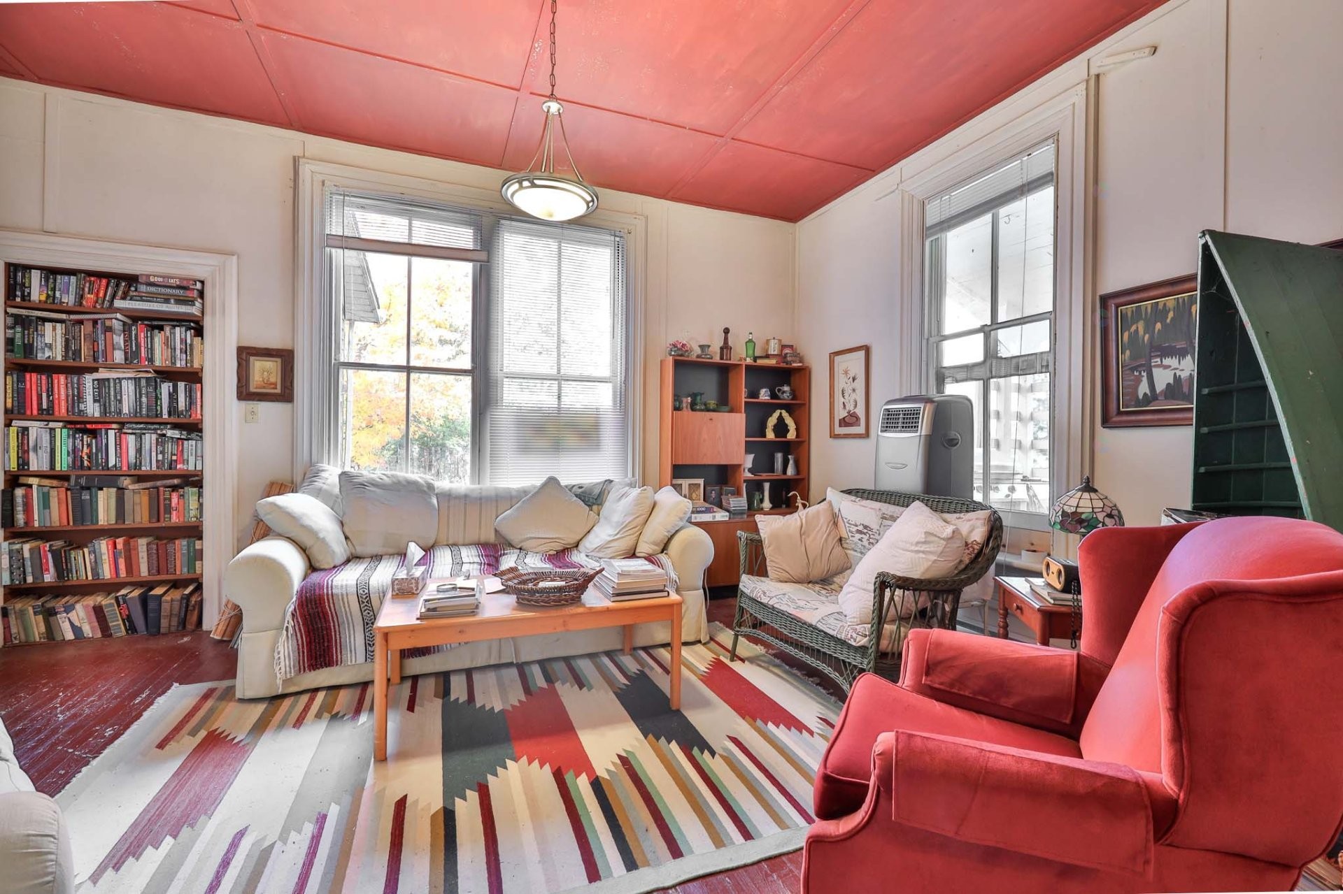 









12


Ch. de la Grange

,
Sainte-Thérèse-de-la-Gatineau,




QC
J0X2X0

