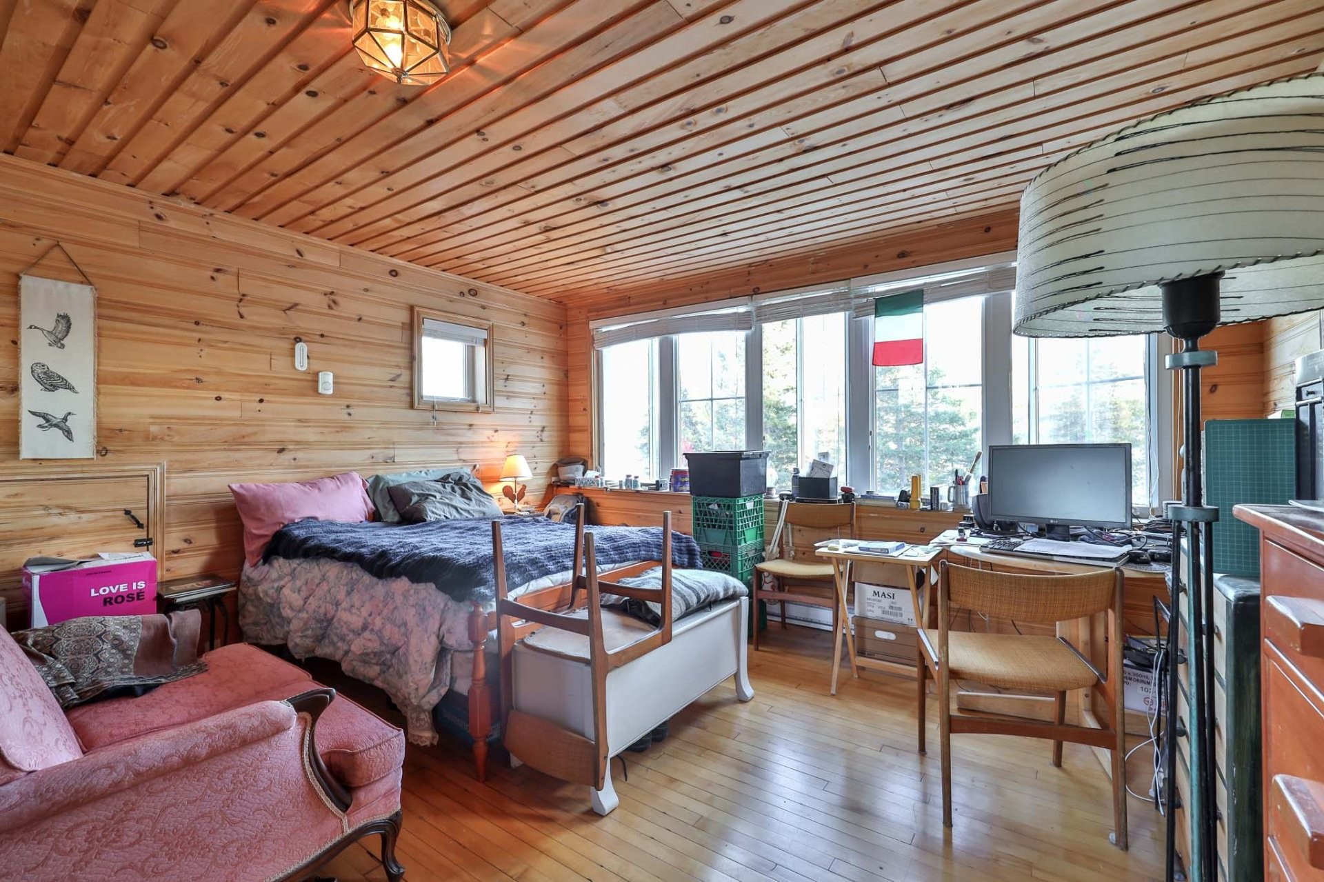 









12


Ch. de la Grange

,
Sainte-Thérèse-de-la-Gatineau,




QC
J0X2X0

