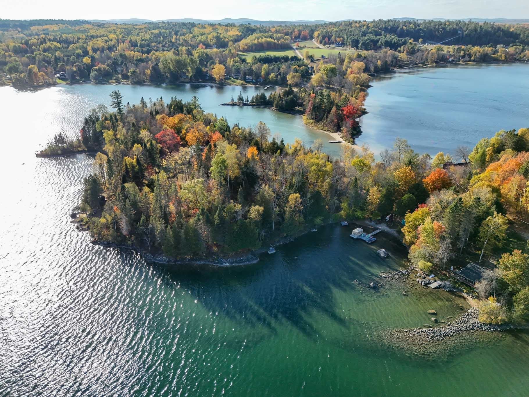 









12


Ch. de la Grange

,
Sainte-Thérèse-de-la-Gatineau,




QC
J0X2X0

