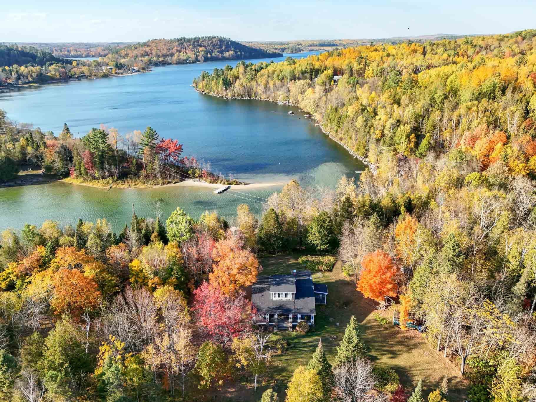 









12


Ch. de la Grange

,
Sainte-Thérèse-de-la-Gatineau,




QC
J0X2X0

