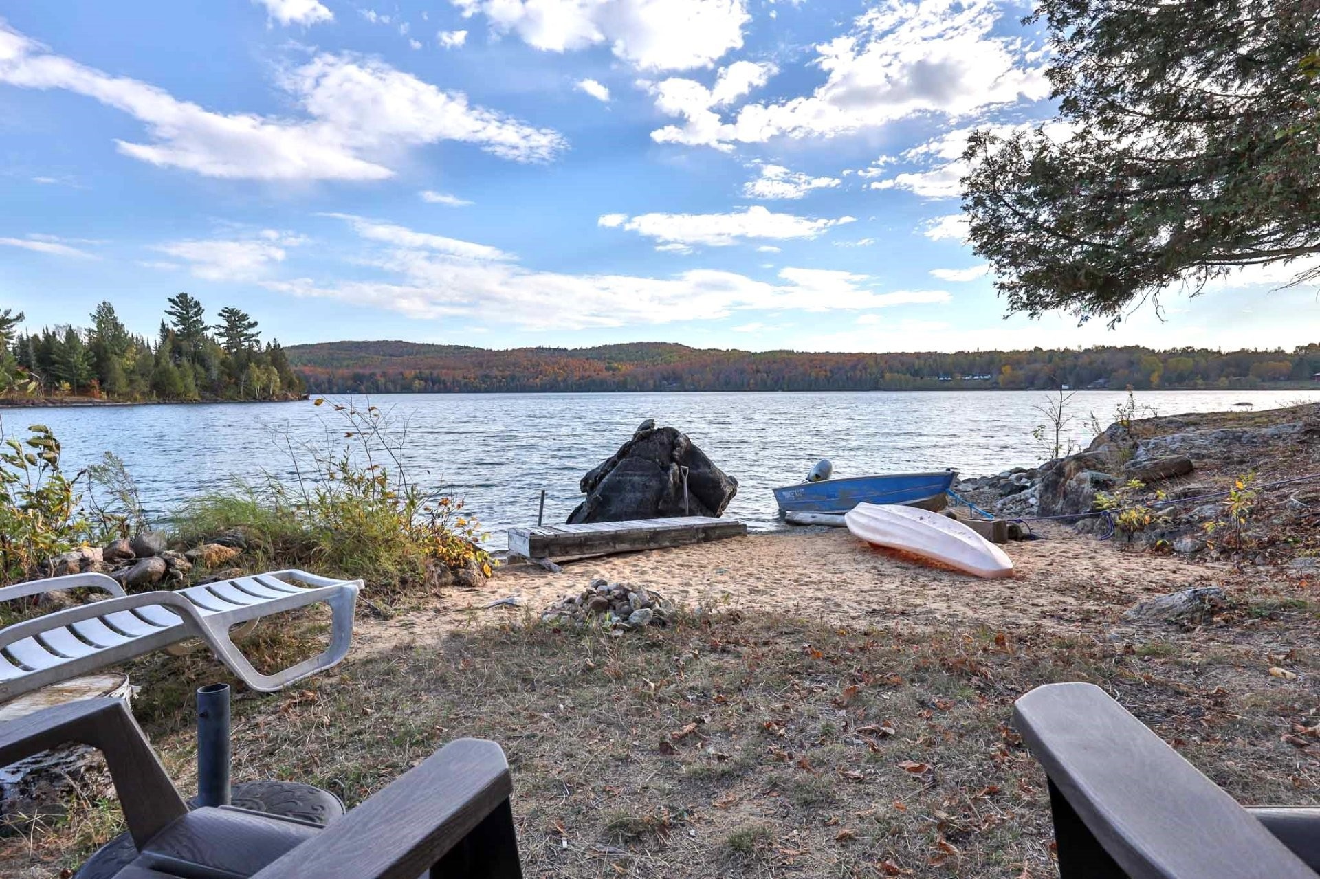 









12


Ch. de la Grange

,
Sainte-Thérèse-de-la-Gatineau,




QC
J0X2X0


