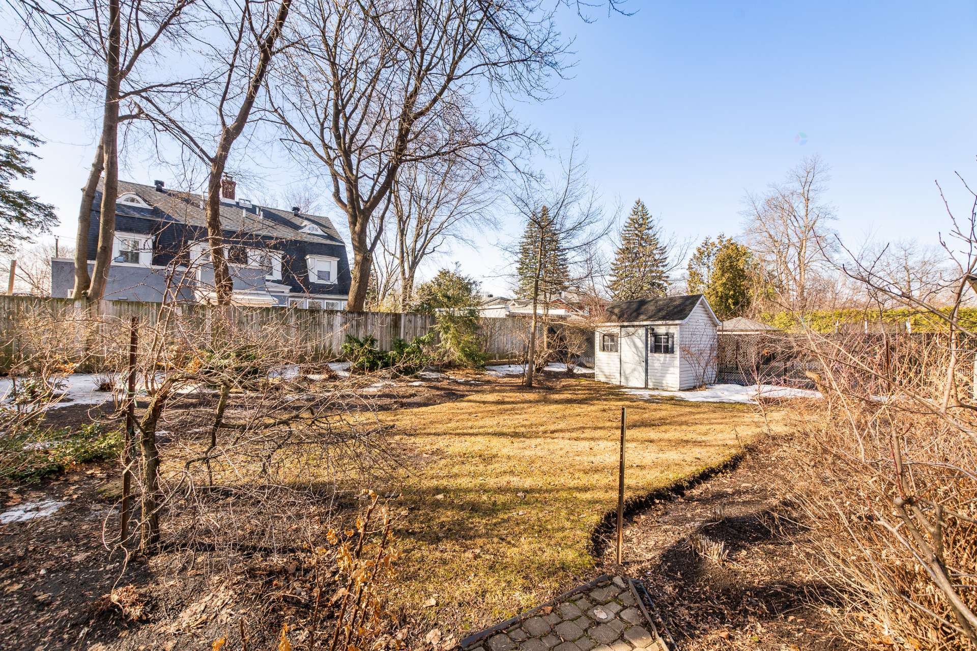 









145


Av. de Stanley

,
Saint-Lambert,




QC
J4R2R4

