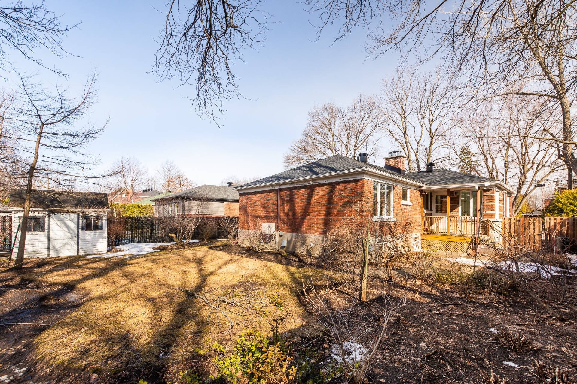 









145


Av. de Stanley

,
Saint-Lambert,




QC
J4R2R4

