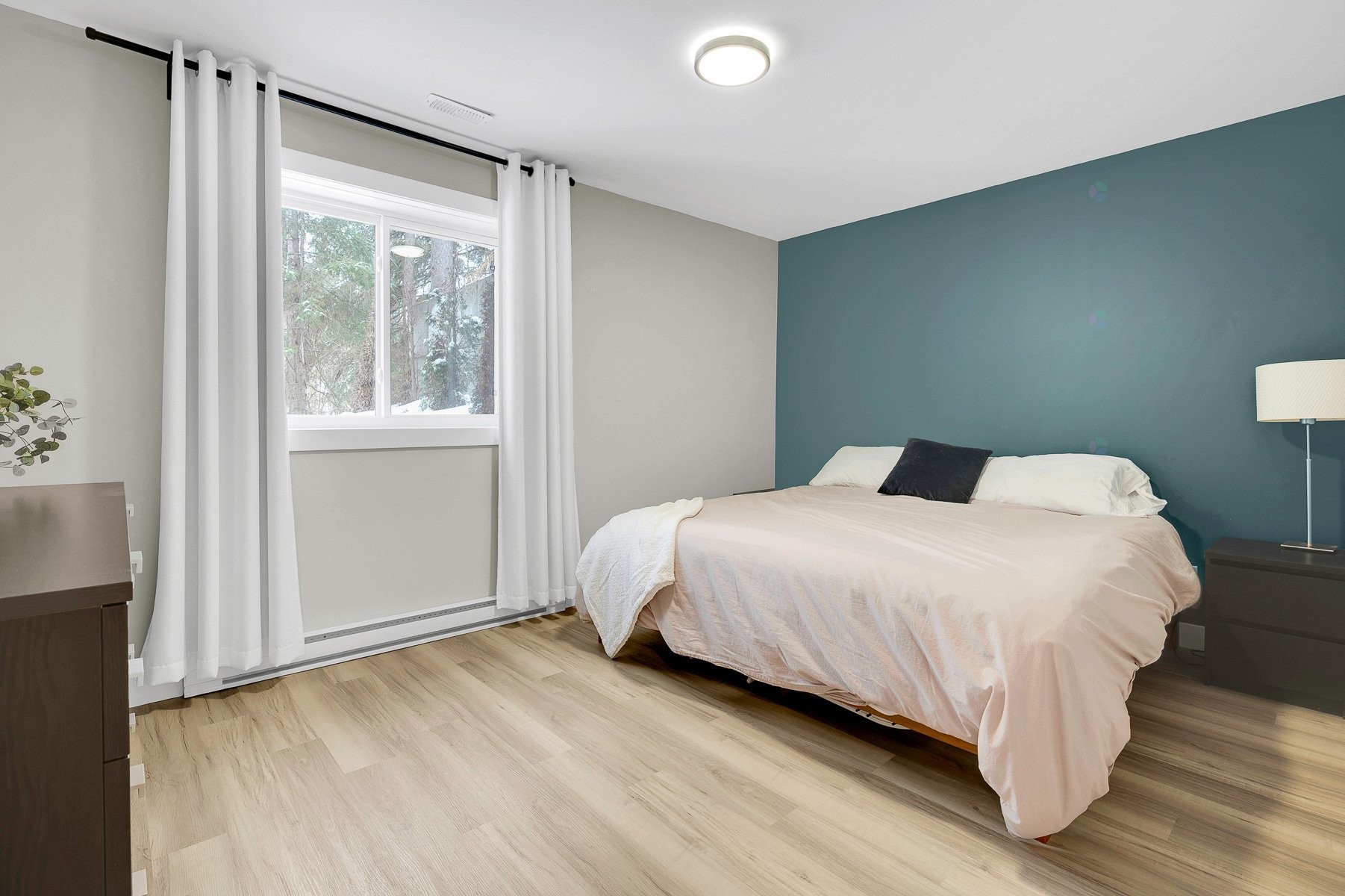 









465


Ch. du Lac-des-Îles

,
Saint-Émile-de-Suffolk,




QC
J0V1Y0


