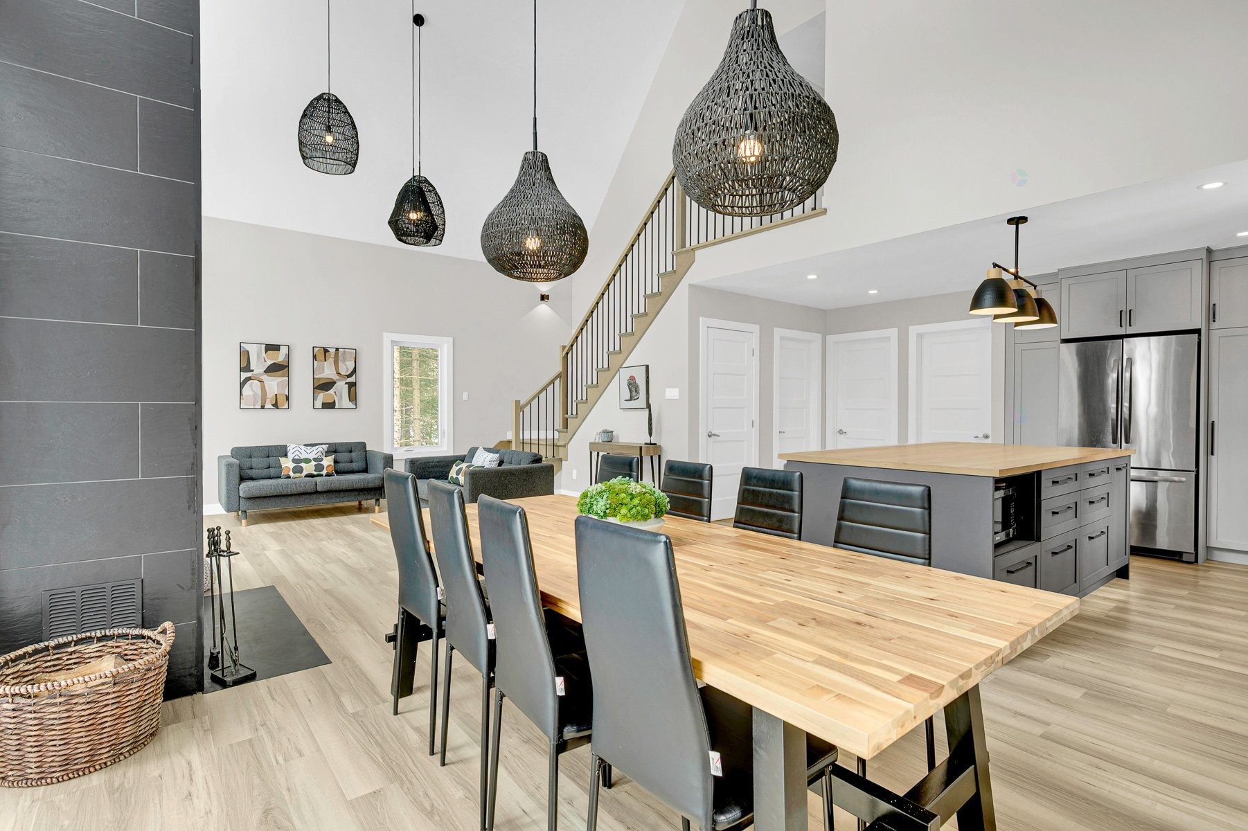 









465


Ch. du Lac-des-Îles

,
Saint-Émile-de-Suffolk,




QC
J0V1Y0

