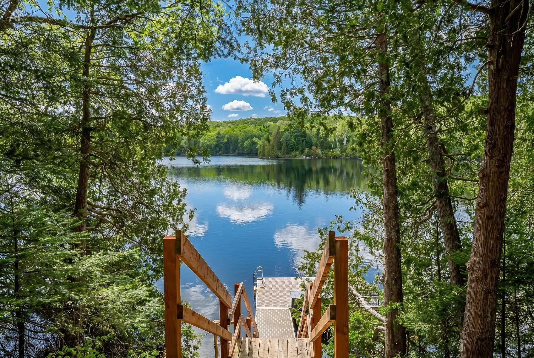 









465


Ch. du Lac-des-Îles

,
Saint-Émile-de-Suffolk,




QC
J0V1Y0

