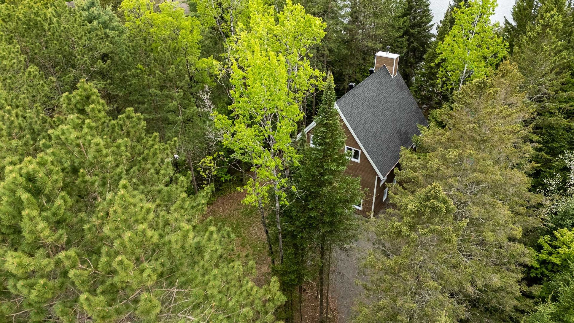 









465


Ch. du Lac-des-Îles

,
Saint-Émile-de-Suffolk,




QC
J0V1Y0

