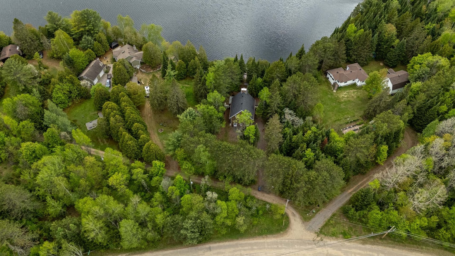 









465


Ch. du Lac-des-Îles

,
Saint-Émile-de-Suffolk,




QC
J0V1Y0

