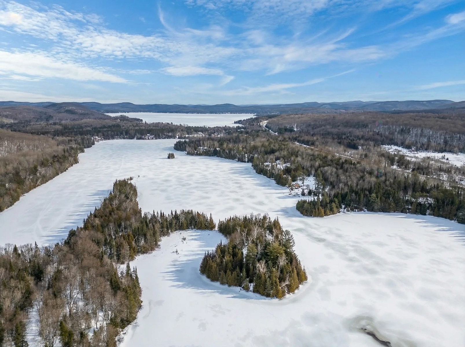 









465


Ch. du Lac-des-Îles

,
Saint-Émile-de-Suffolk,




QC
J0V1Y0

