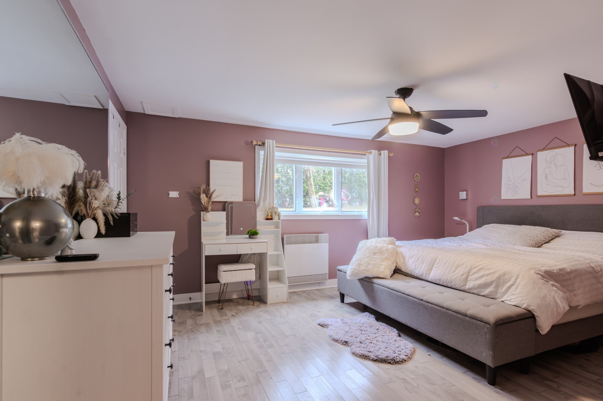 









30


Av. Jean-Baptiste-Varin

,
La Prairie,




QC
J5R6E5

