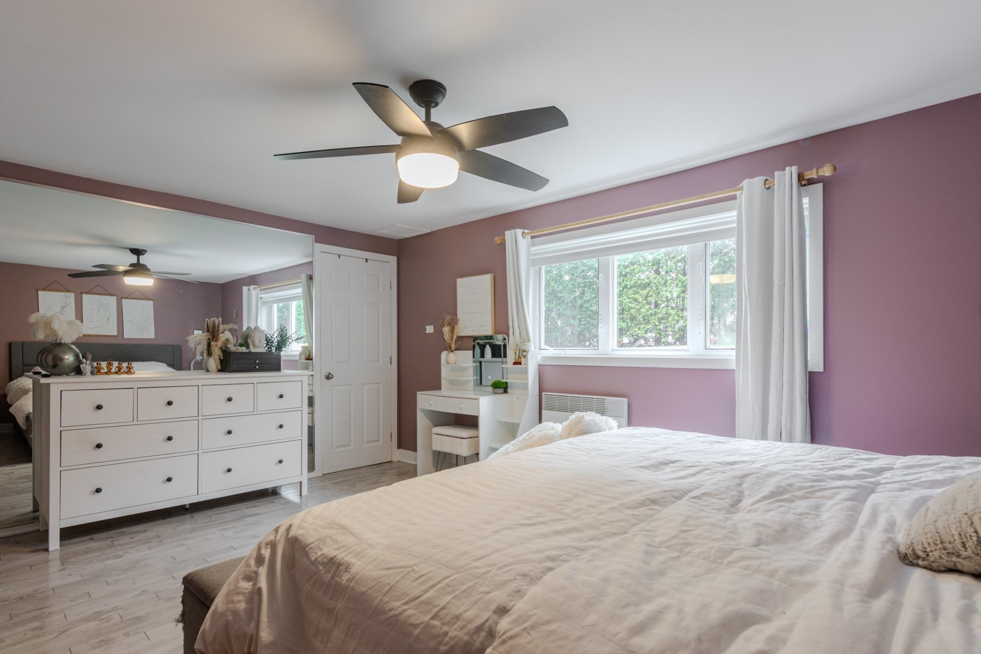 









30


Av. Jean-Baptiste-Varin

,
La Prairie,




QC
J5R6E5

