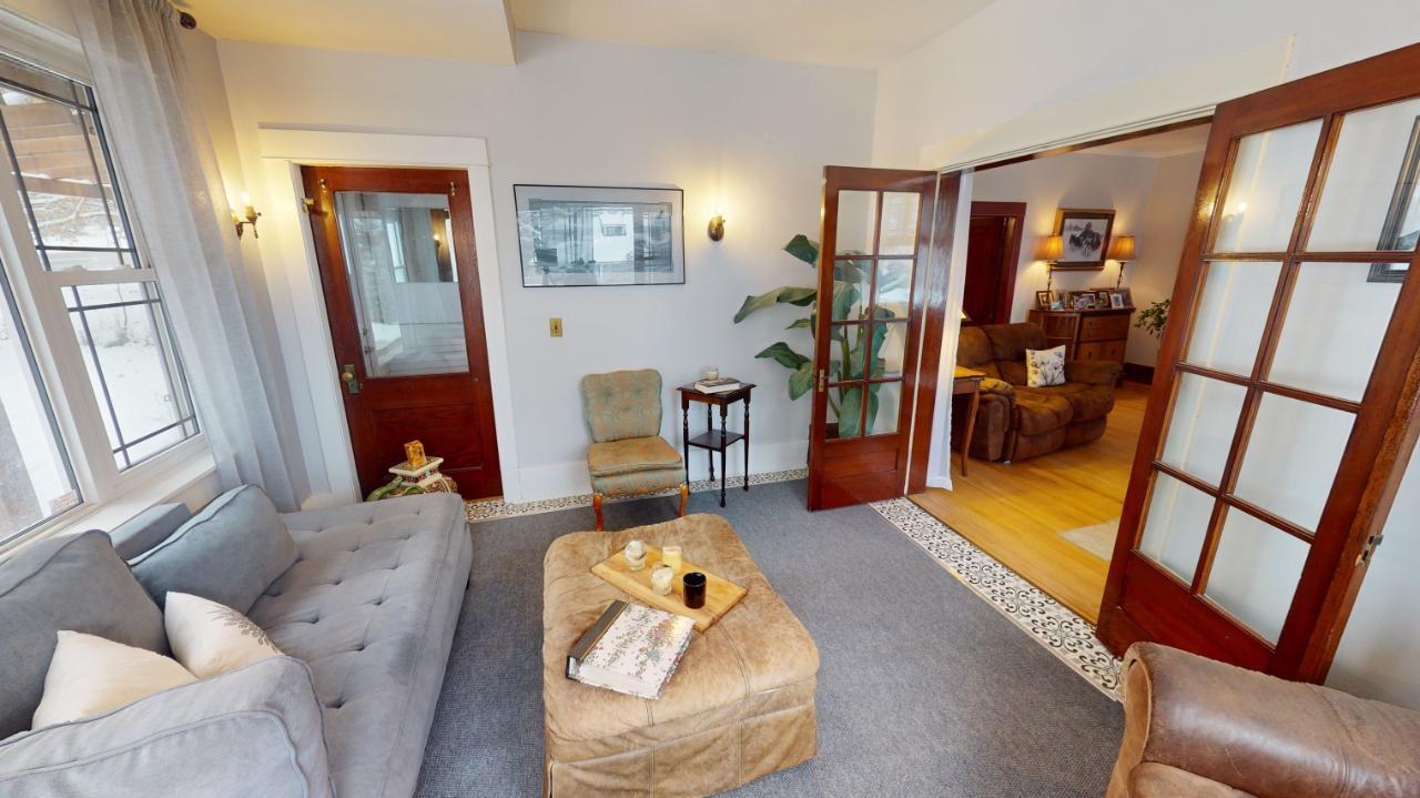 









301


11th

Avenue,
Cranbrook,




BC
V1C 2P7


