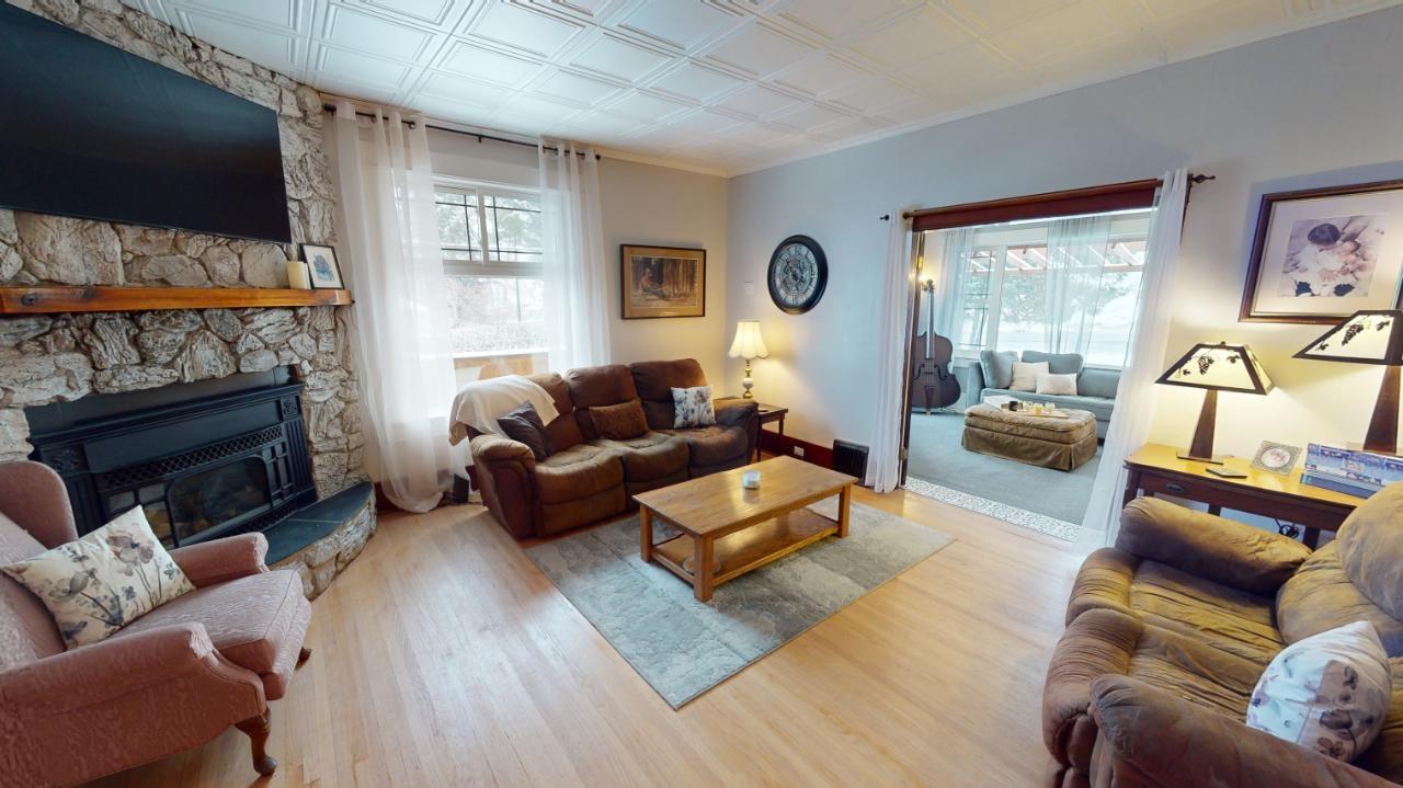 









301


11th

Avenue,
Cranbrook,




BC
V1C 2P7

