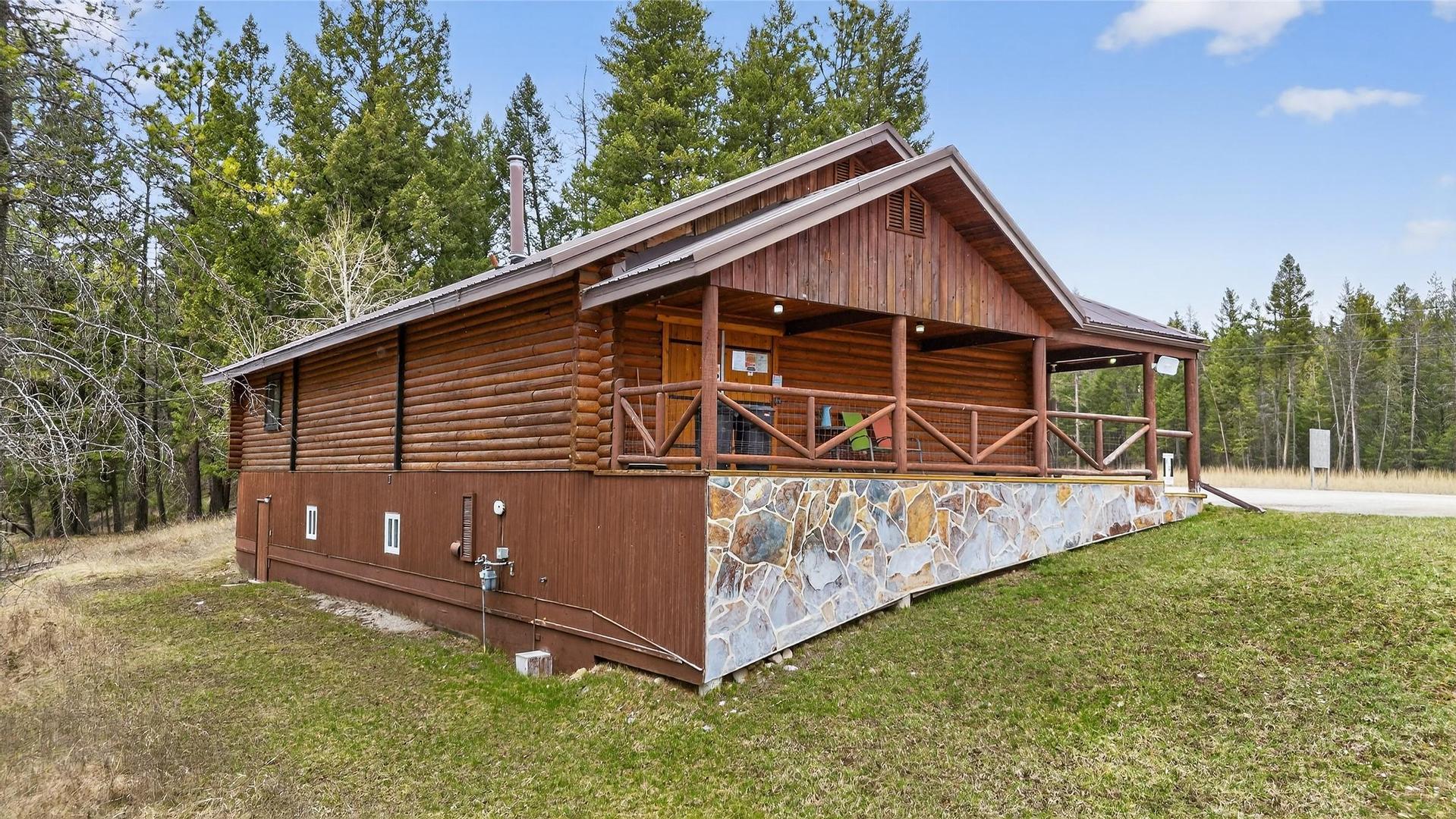 









1775


Shelbourne

Road,
Jaffray,




BC
V0B 1T0

