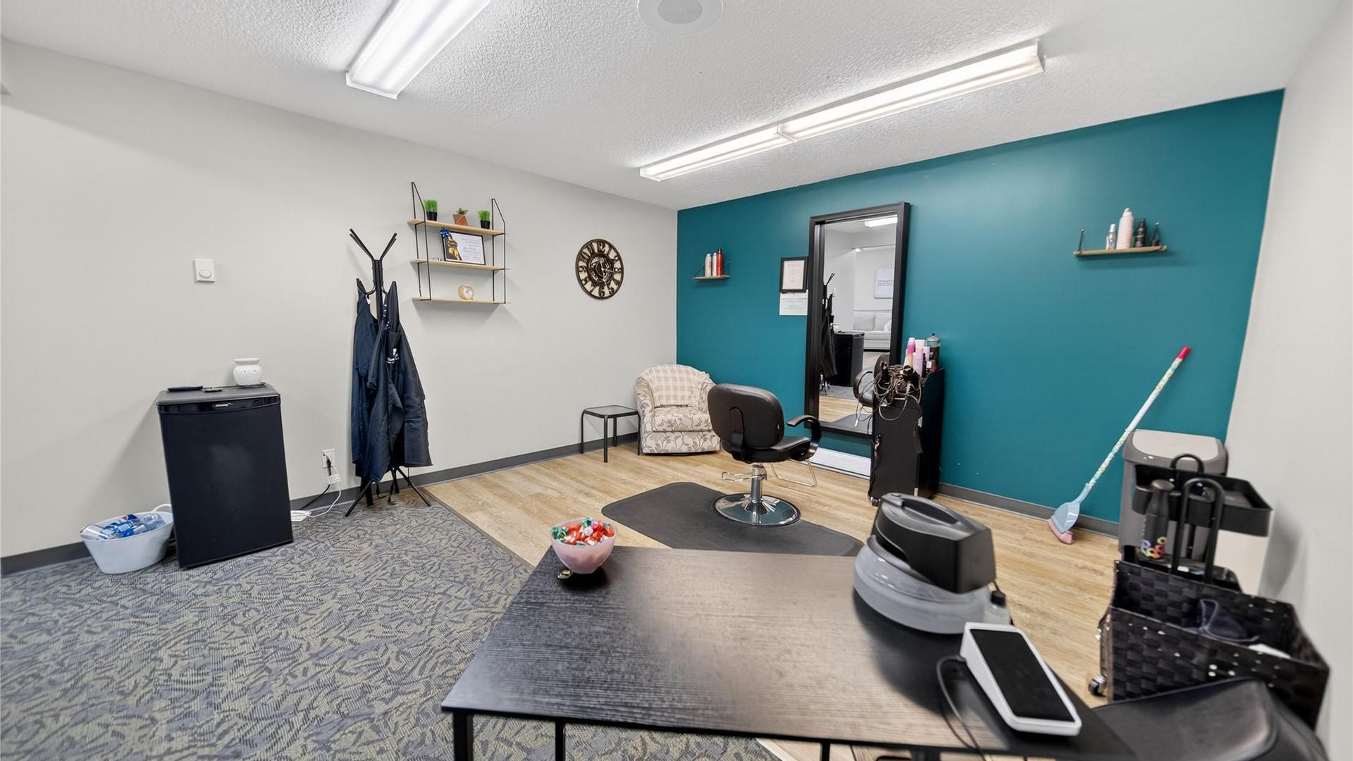 









1775


Shelbourne

Road,
Jaffray,




BC
V0B 1T0

