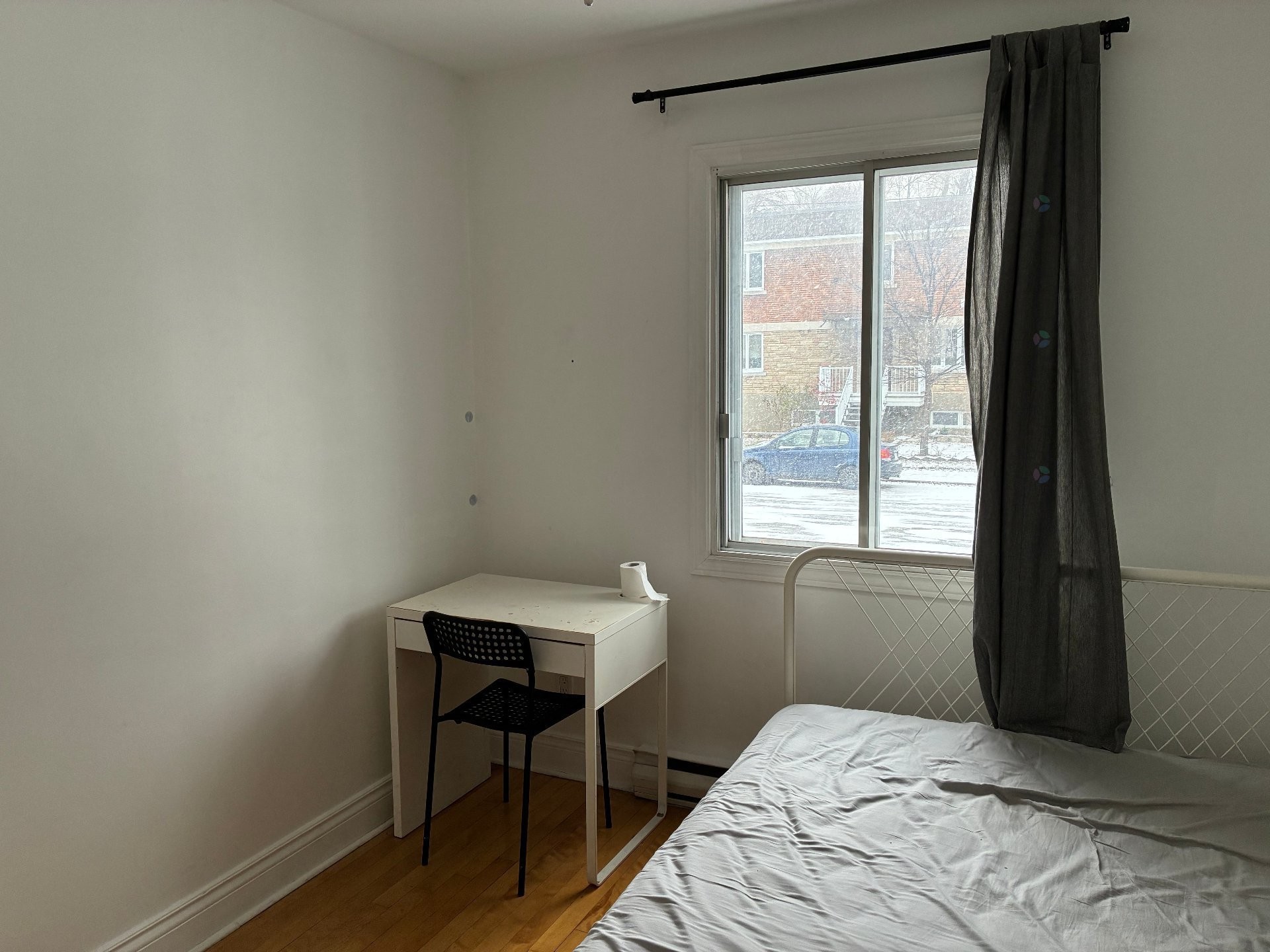 









3900

 - 3902


Av. De Repentigny

,
Montréal (Mercier/Hochelaga-Maisonneuve),




QC
H1M2E7


