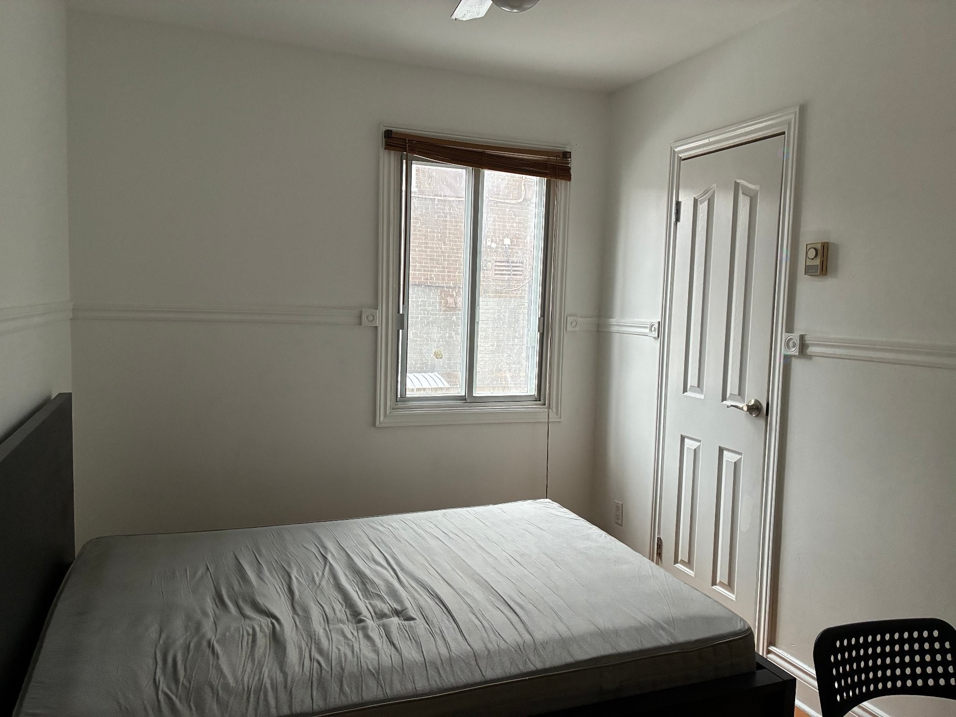 









3900

 - 3902


Av. De Repentigny

,
Montréal (Mercier/Hochelaga-Maisonneuve),




QC
H1M2E7

