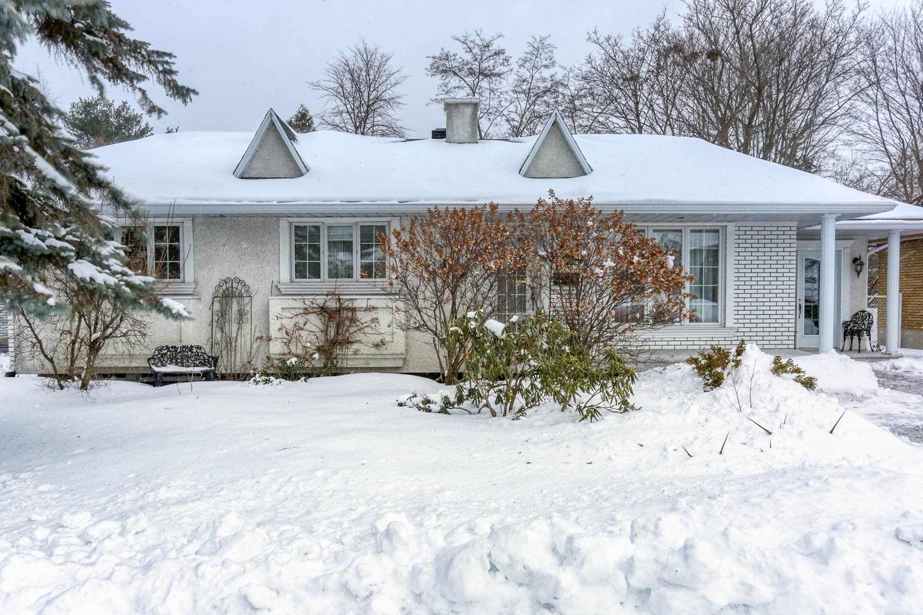 









710


Rue Louis-Camirand

,
Trois-Rivières,




QC
G9A2Y6

