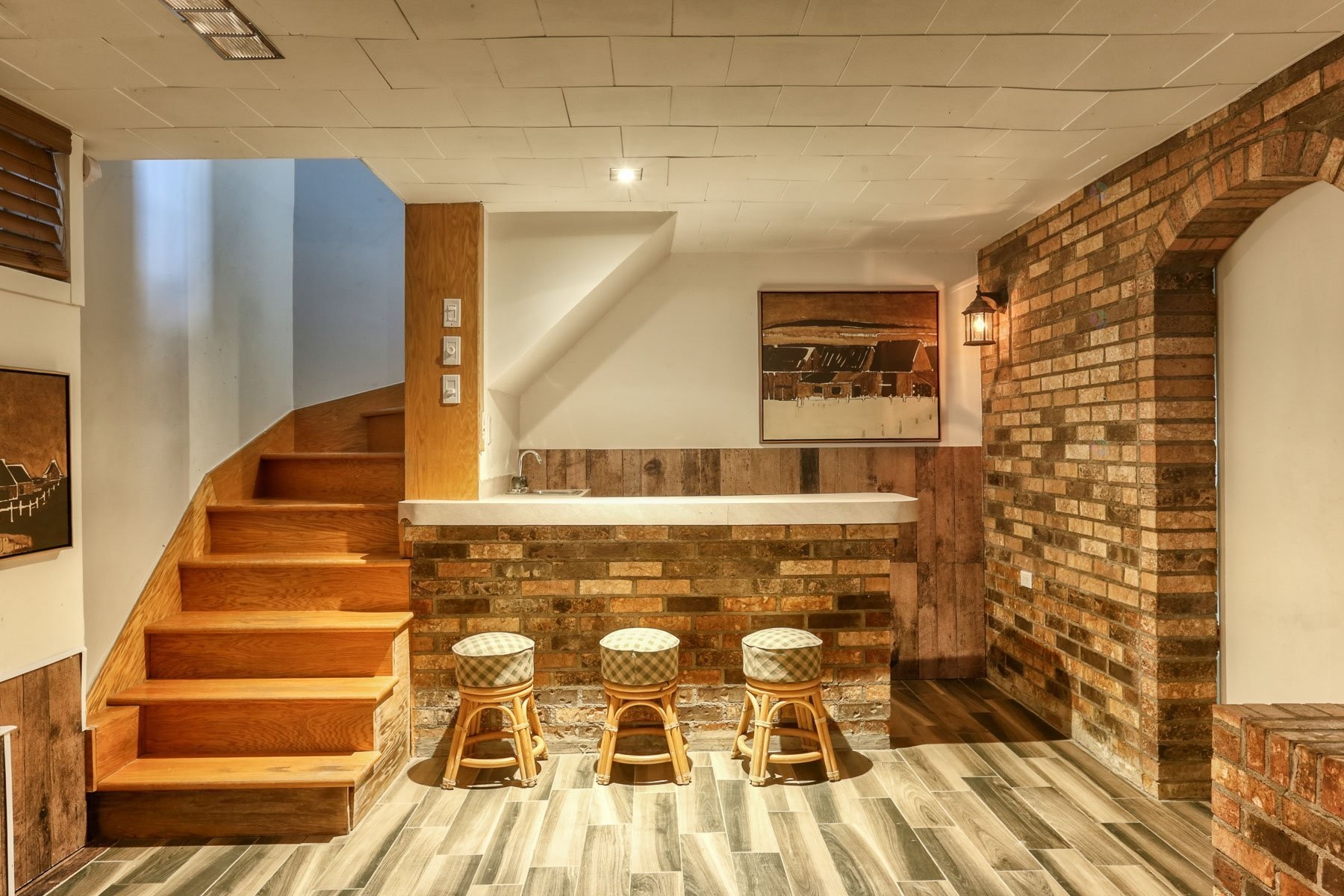 









710


Rue Louis-Camirand

,
Trois-Rivières,




QC
G9A2Y6

