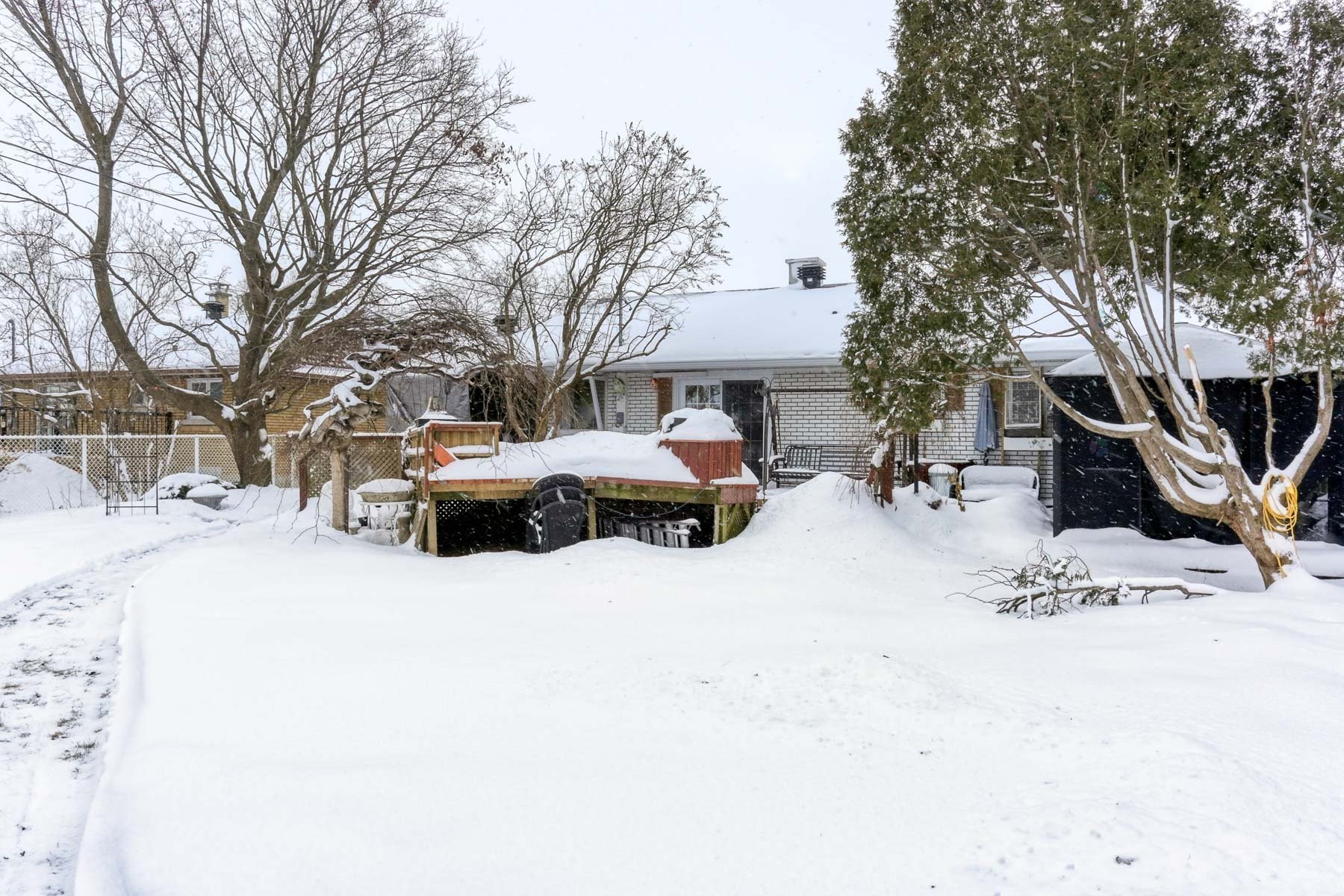 









710


Rue Louis-Camirand

,
Trois-Rivières,




QC
G9A2Y6

