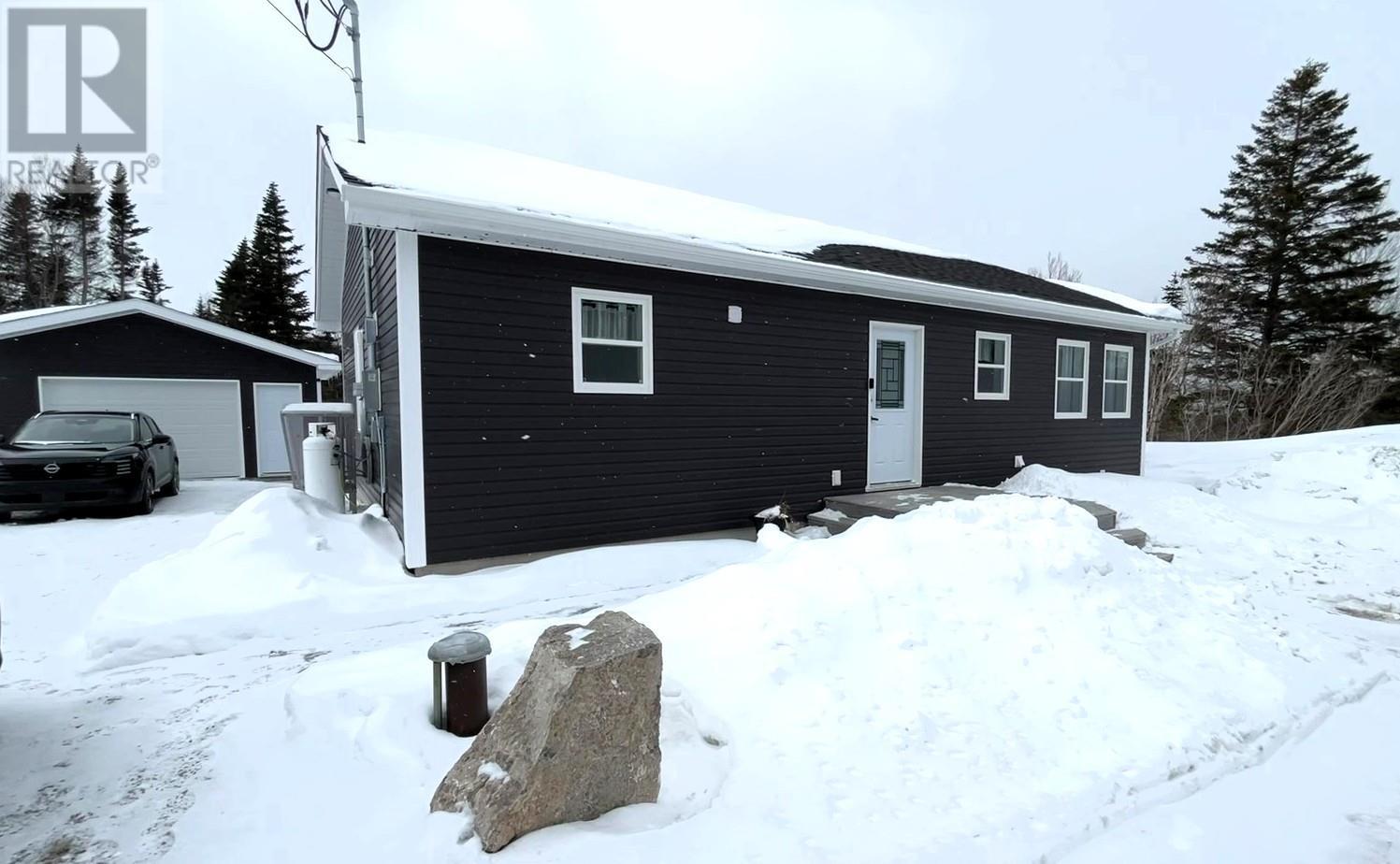 












39 Main Road

,
Piccadilly,




Newfoundland & Labrador
A0N1T0

