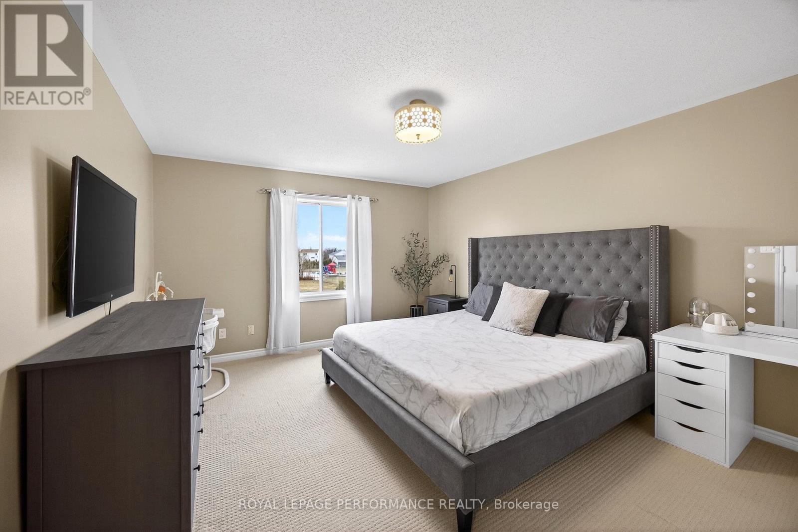 












2191 SATURN CRESCENT

,
Ottawa,




Ontario
K4A3T6

