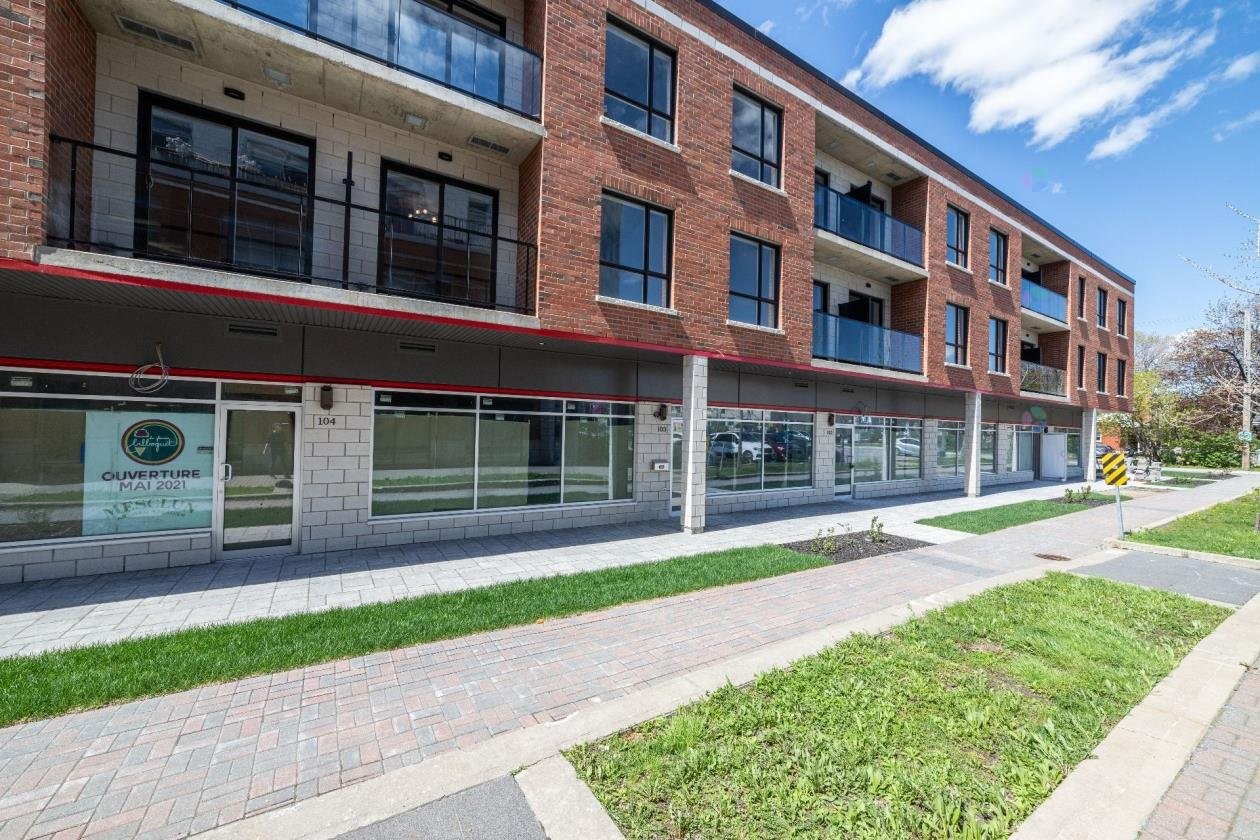 









850


Rue Ouimet

, 302,
Montréal (Saint-Laurent),




QC
H4L3P4

