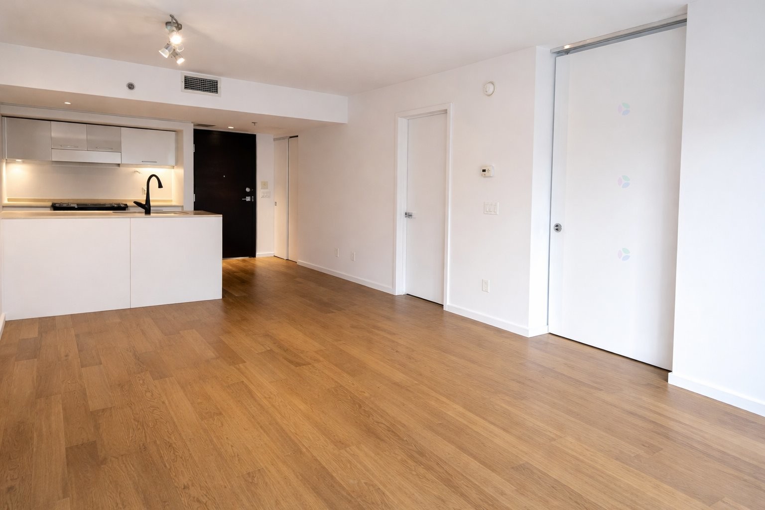 









350


Boul. De Maisonneuve O.

, 706,
Montréal (Ville-Marie),




QC
H3A0B4

