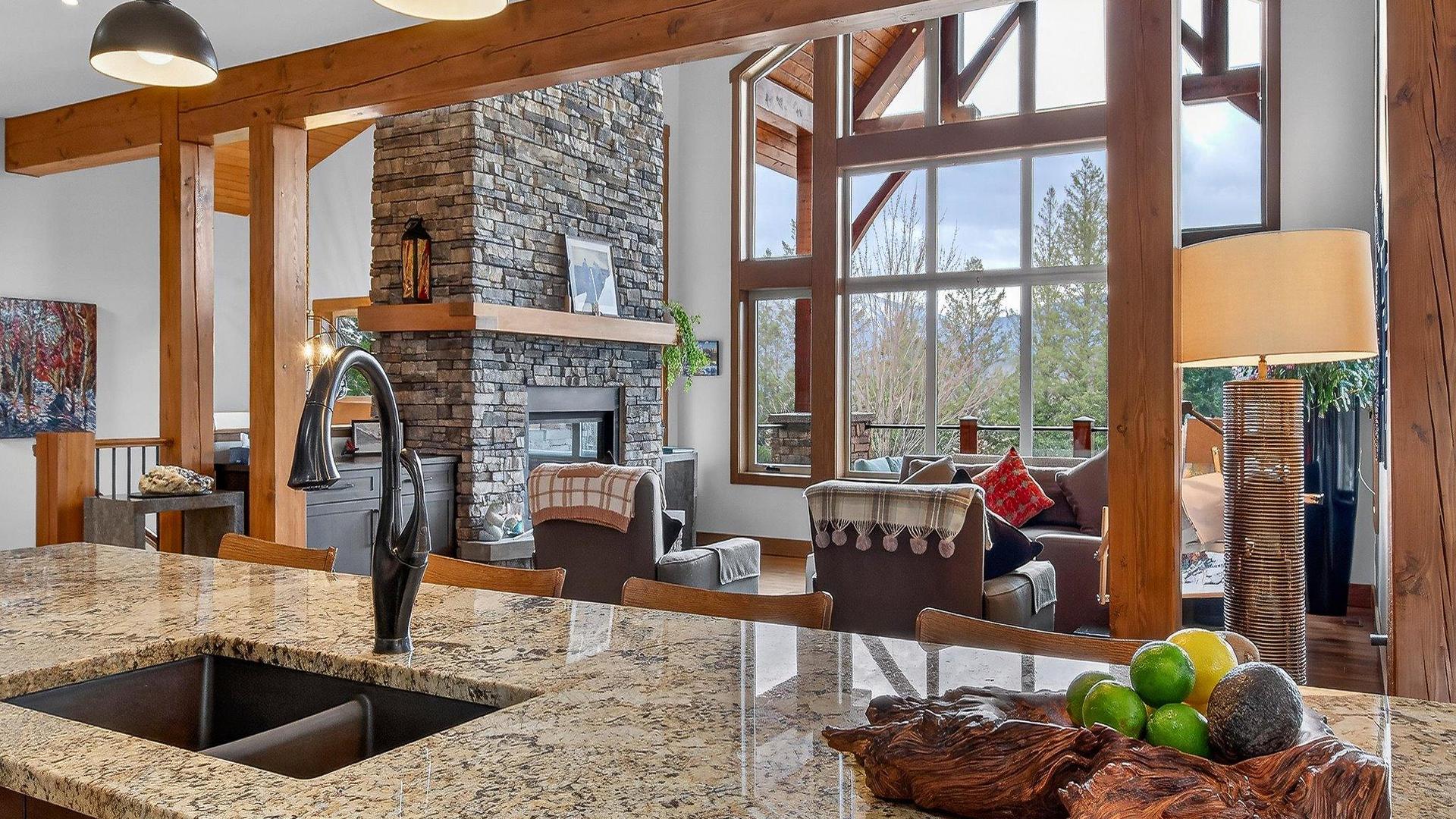 









7540


Springs

Terrace,
Radium Hot Springs,




BC
V0A 1M0

