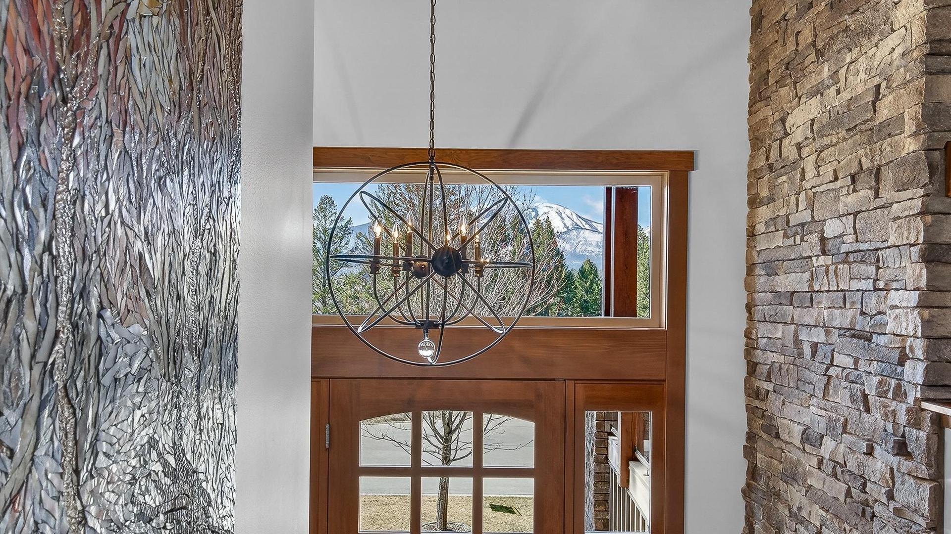 









7540


Springs

Terrace,
Radium Hot Springs,




BC
V0A 1M0


