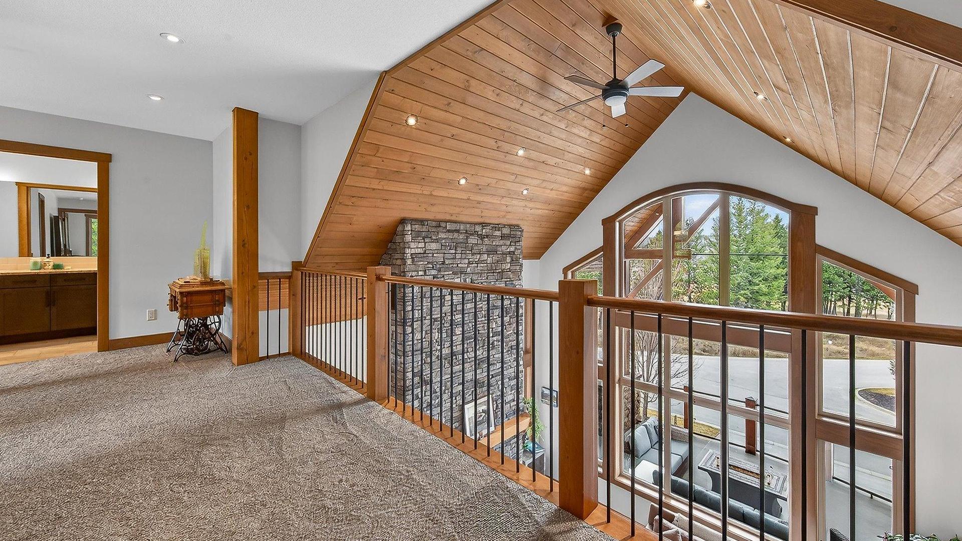 









7540


Springs

Terrace,
Radium Hot Springs,




BC
V0A 1M0

