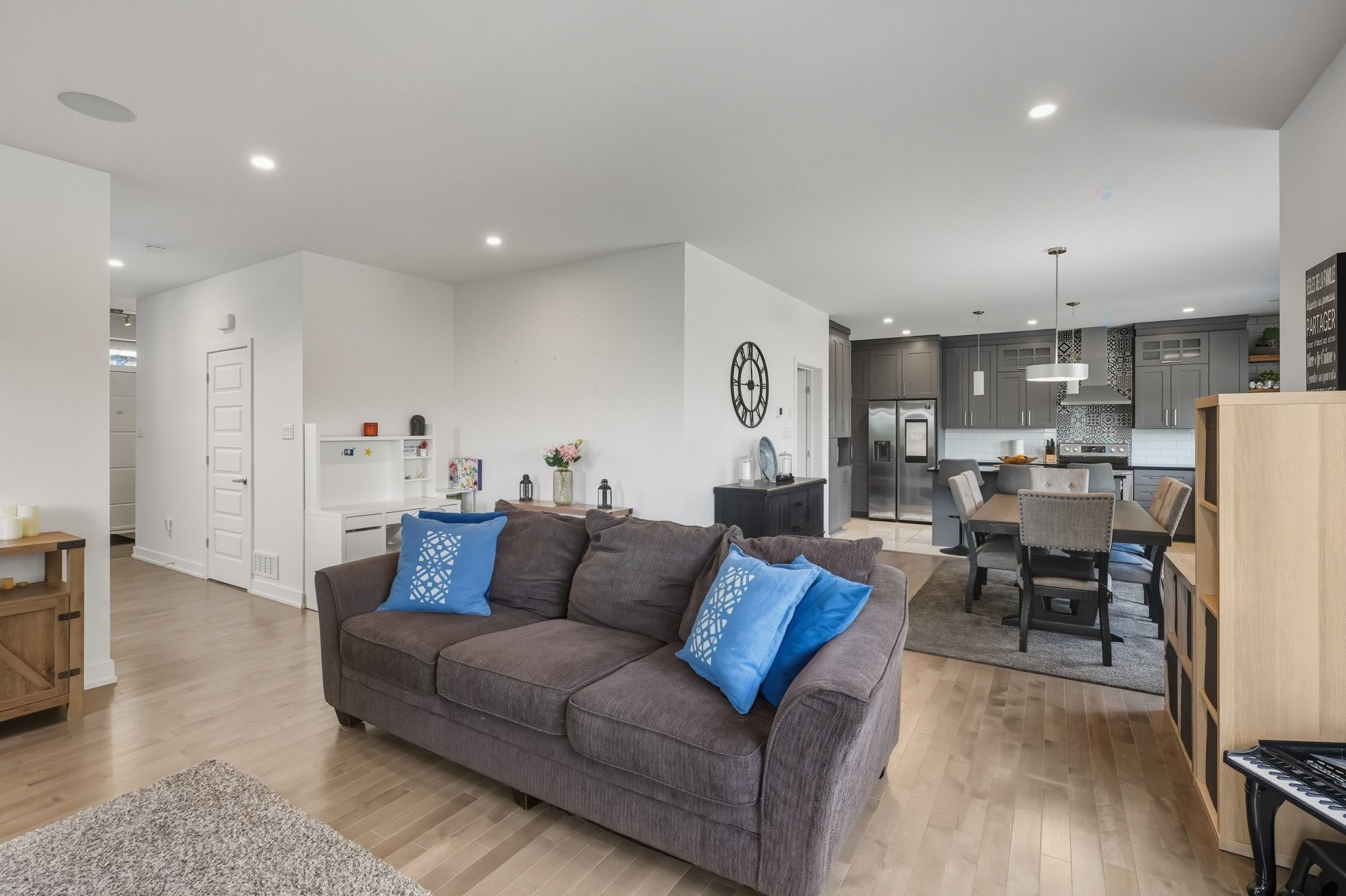 









213


Rue de Francfort

,
Gatineau (Aylmer),




QC
J9J4J9

