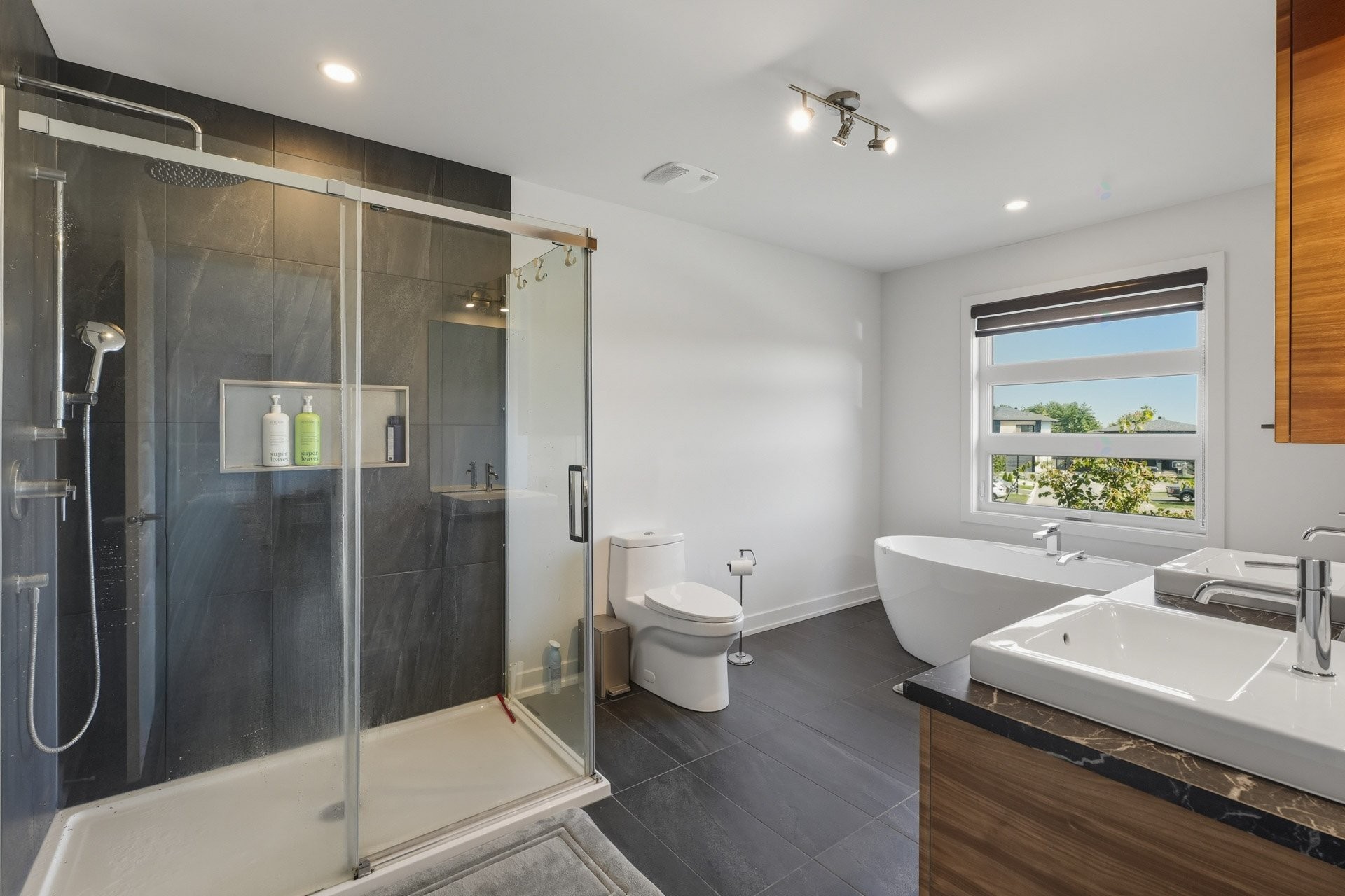 









213


Rue de Francfort

,
Gatineau (Aylmer),




QC
J9J4J9

