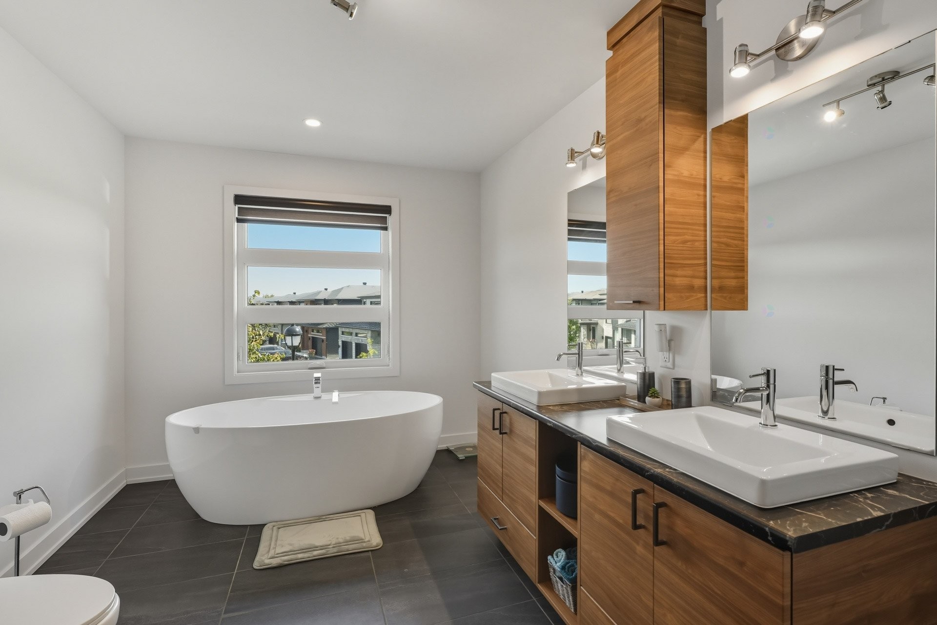 









213


Rue de Francfort

,
Gatineau (Aylmer),




QC
J9J4J9

