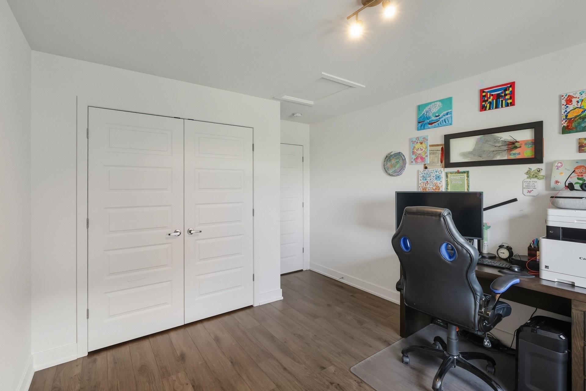 









213


Rue de Francfort

,
Gatineau (Aylmer),




QC
J9J4J9

